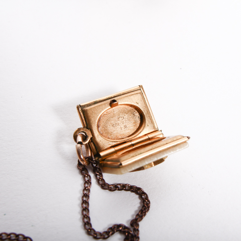 Vintage Bulova Rolled Gold Plate Watch with Granat Bros. Pin and Star of David Pendant Necklace