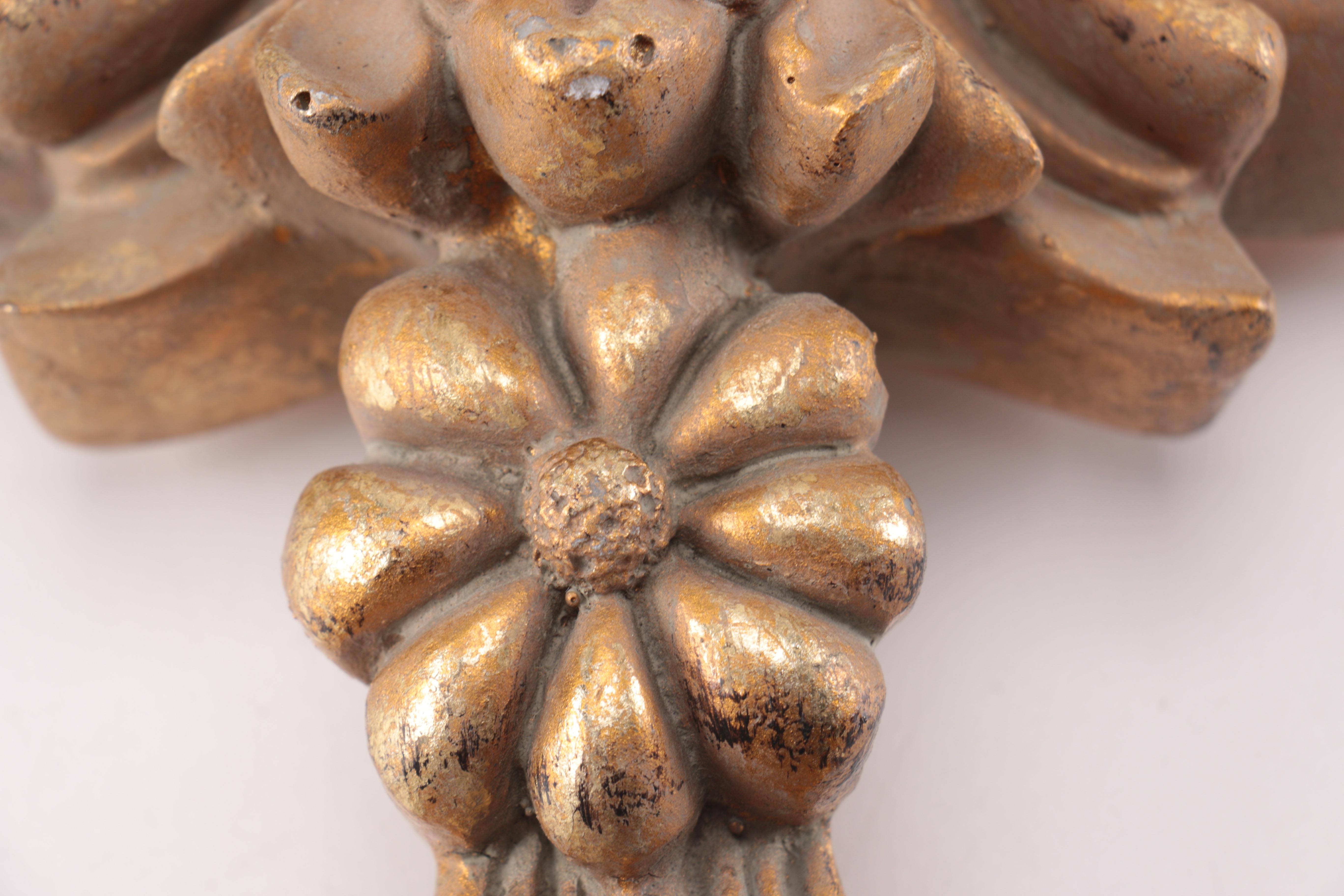 Neoclassical Foliate Wooden Wall Hangings