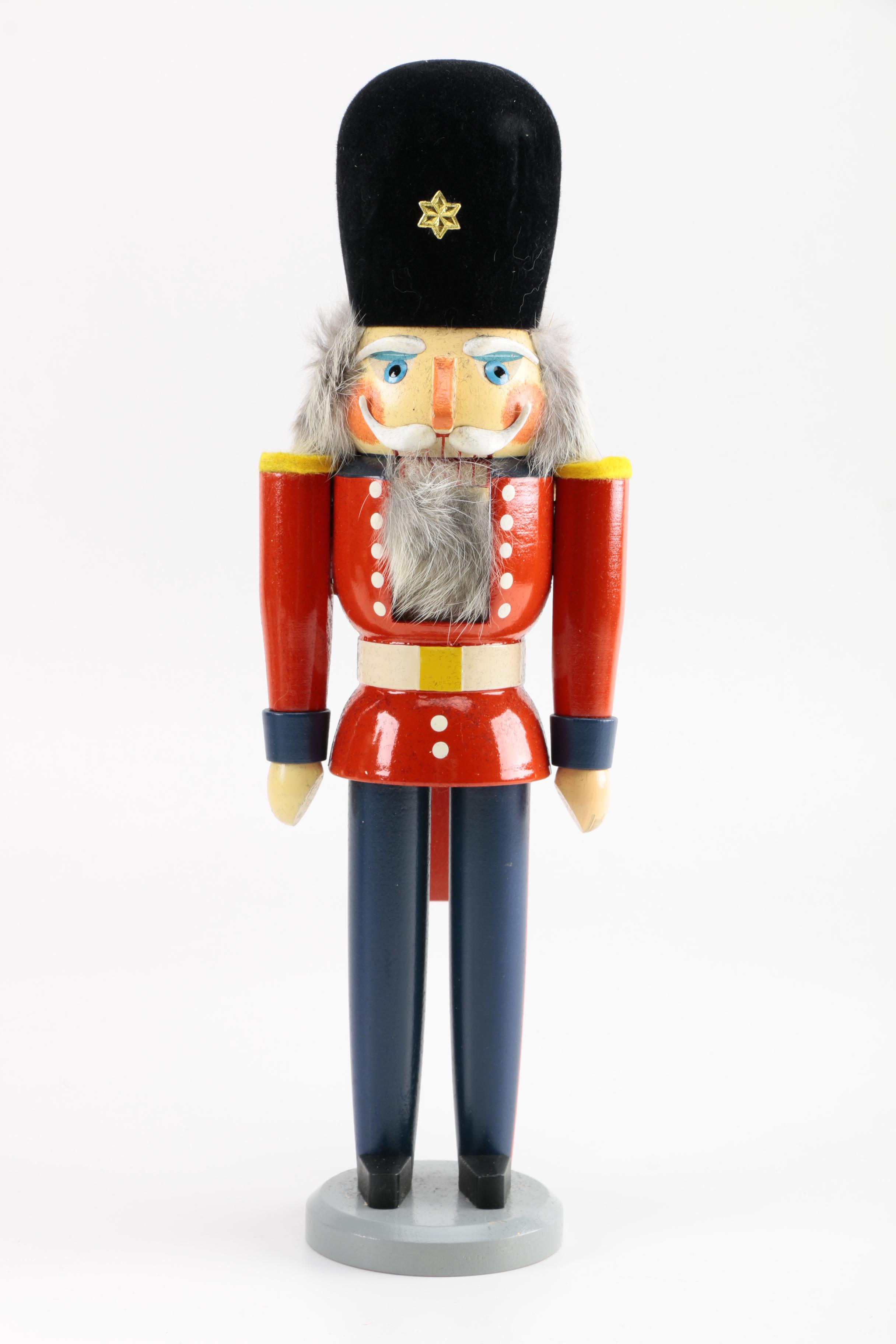 Vero German Nutcrackers