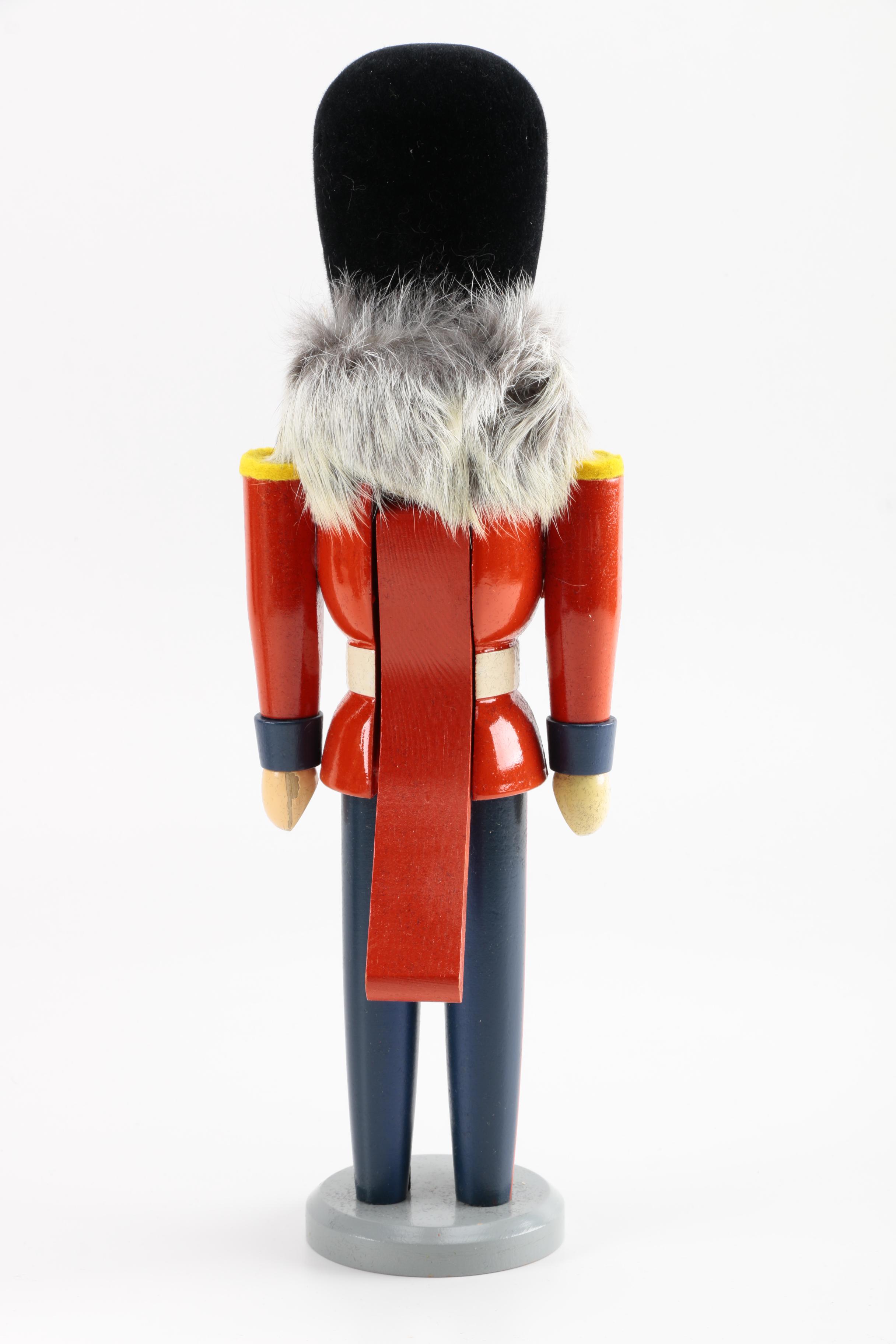 Vero German Nutcrackers