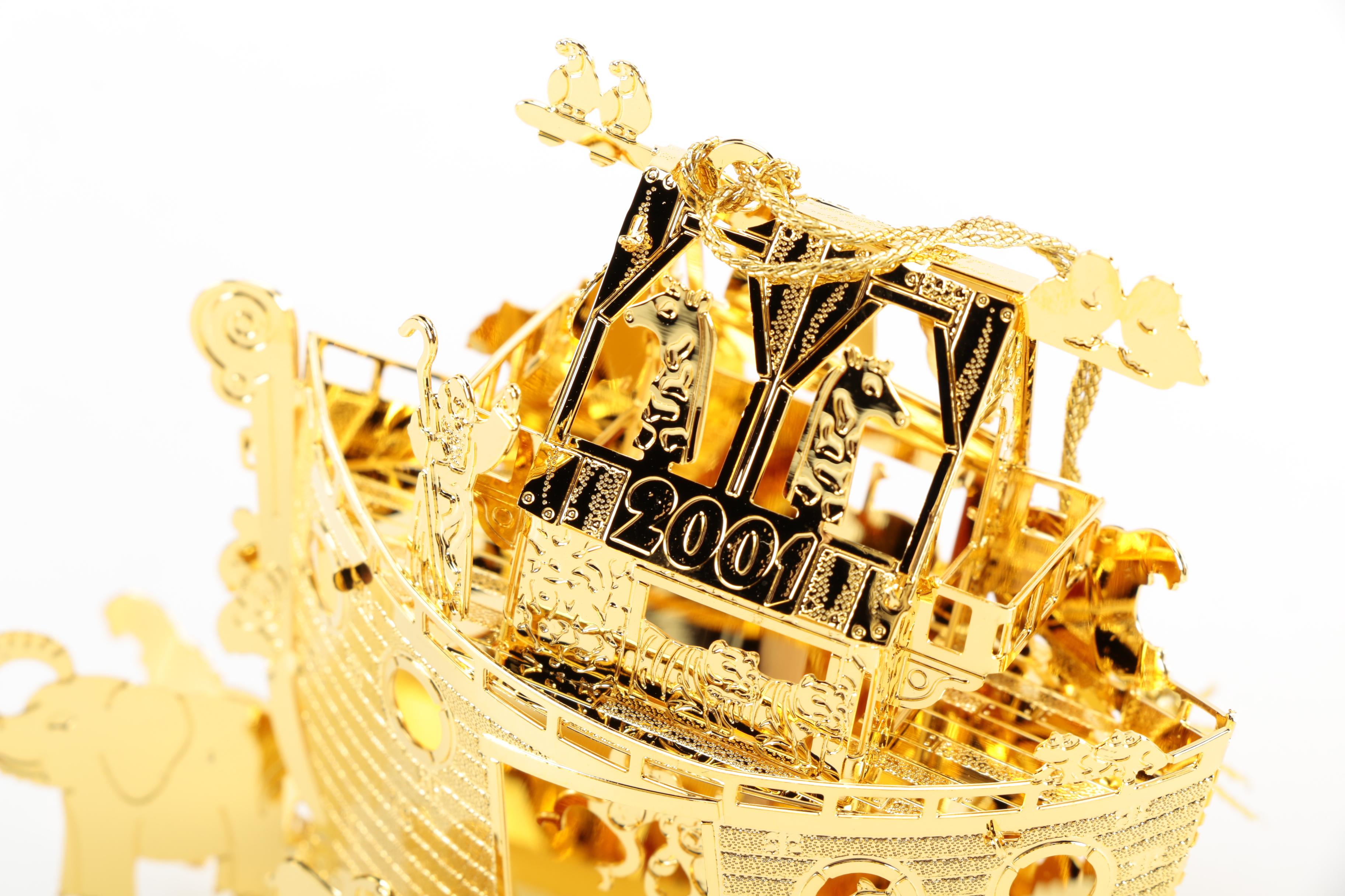 Danbury Mint 2001 Annual Gold Tone "Noah's Ark" Ornaments