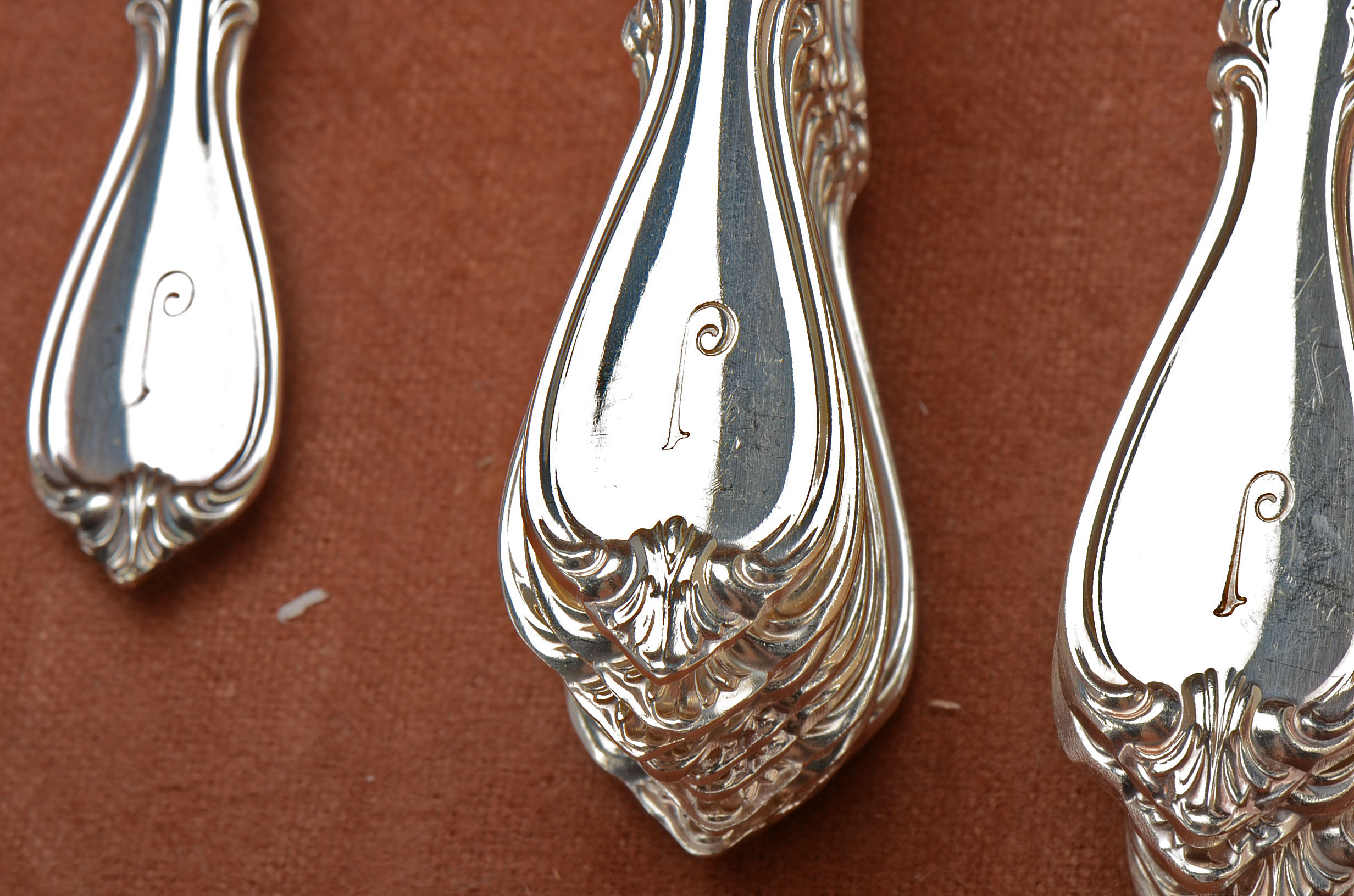 Vintage Wm. Rogers Mfg. Co. Silver Plate "Memory" Flatware Set