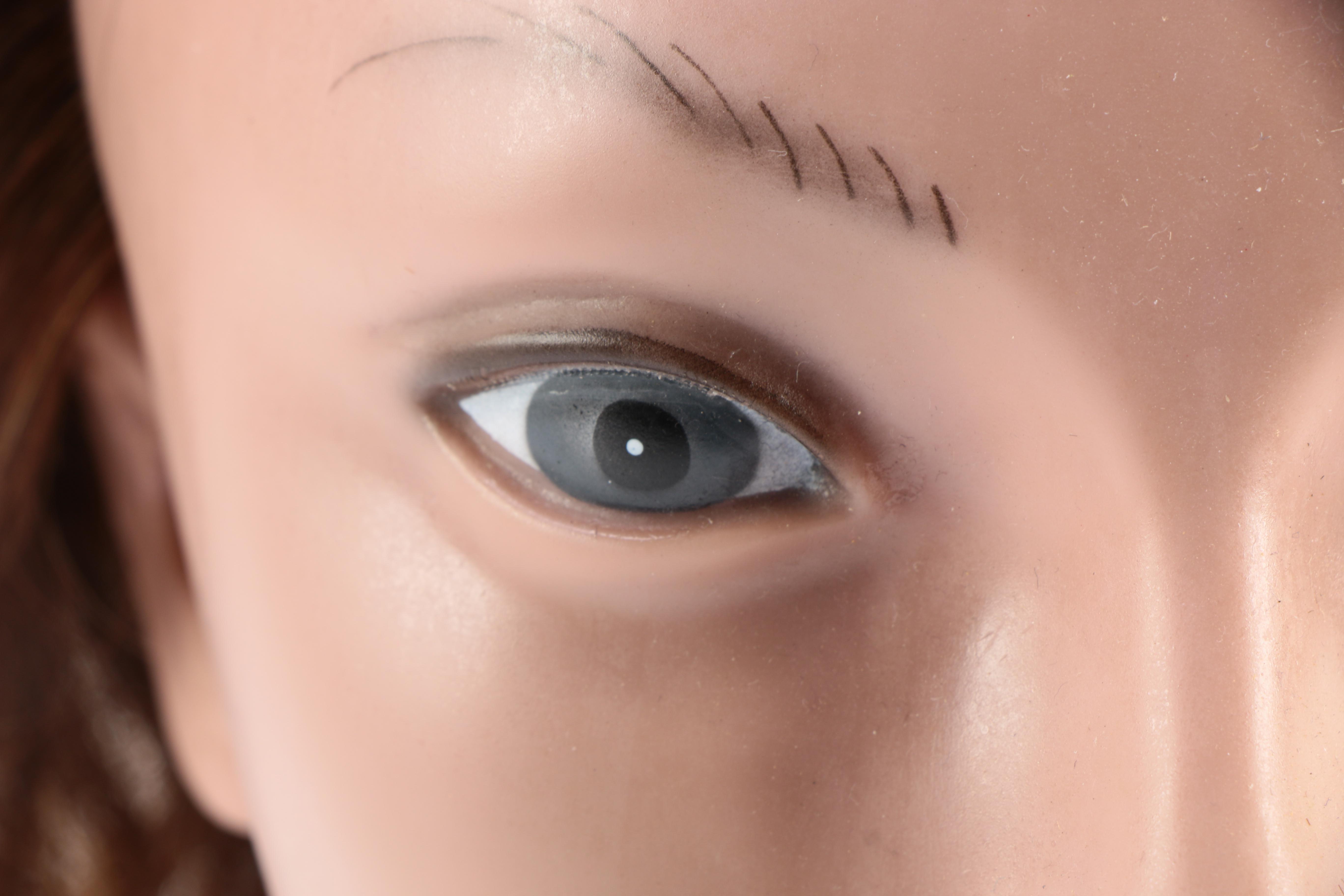 Plastic Mannequin Bust