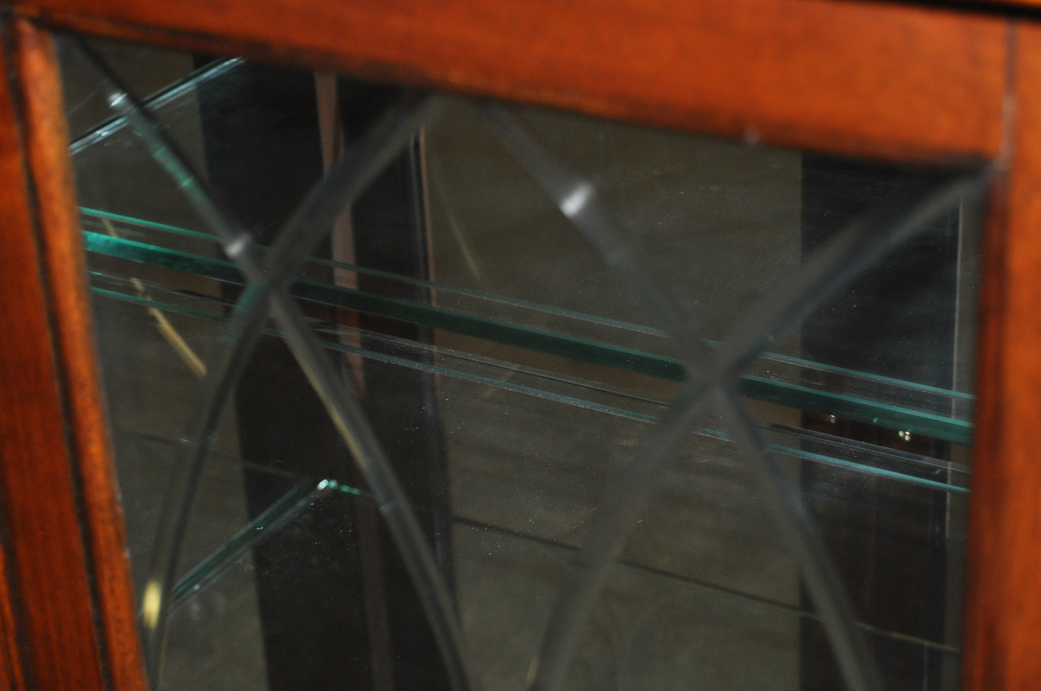 Havertys Collections Mahogany Breakfront China Cabinet