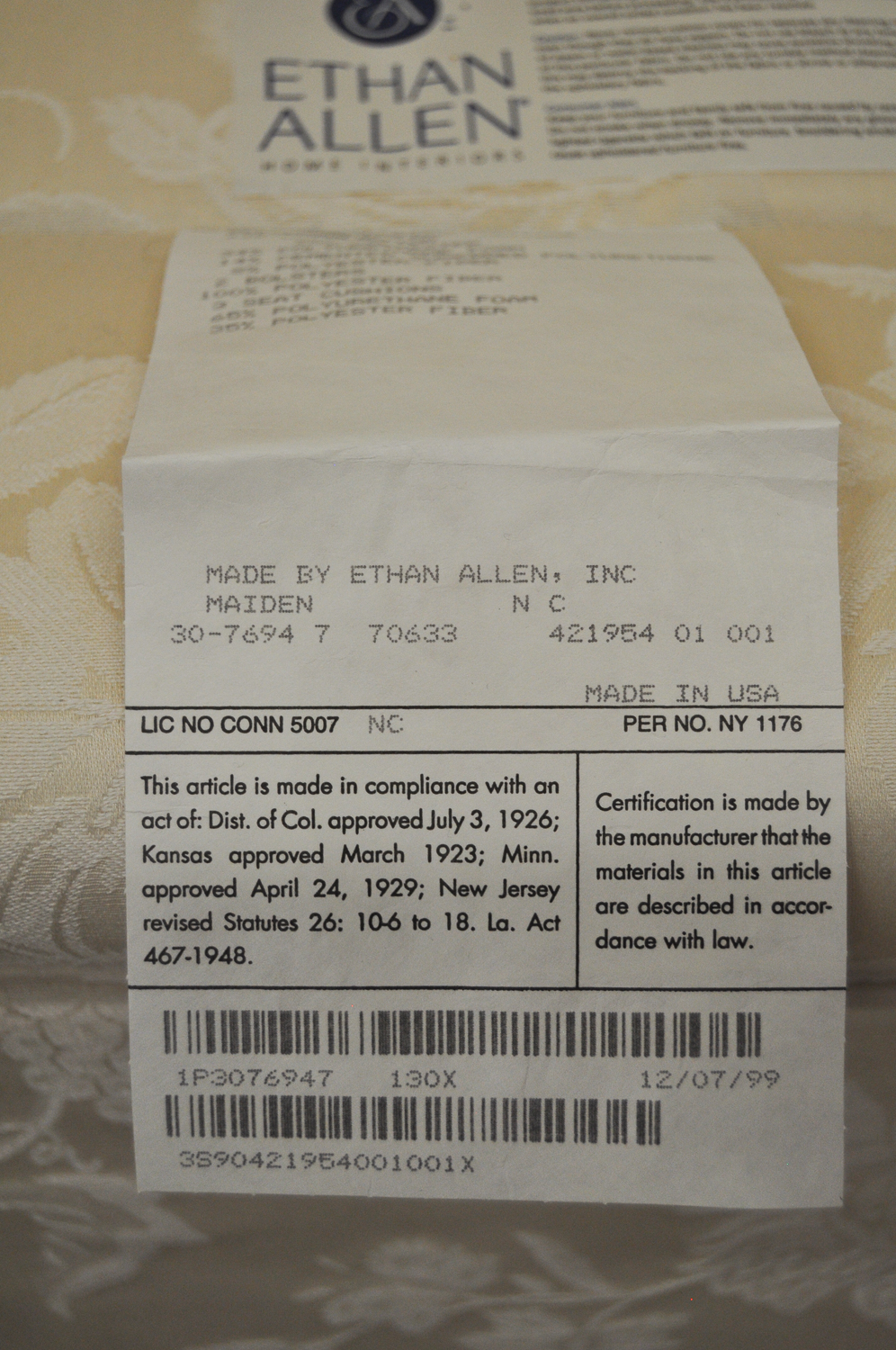 Ethan Allen Ivory "Maiden" Fruited-Vines Patterned Sofa