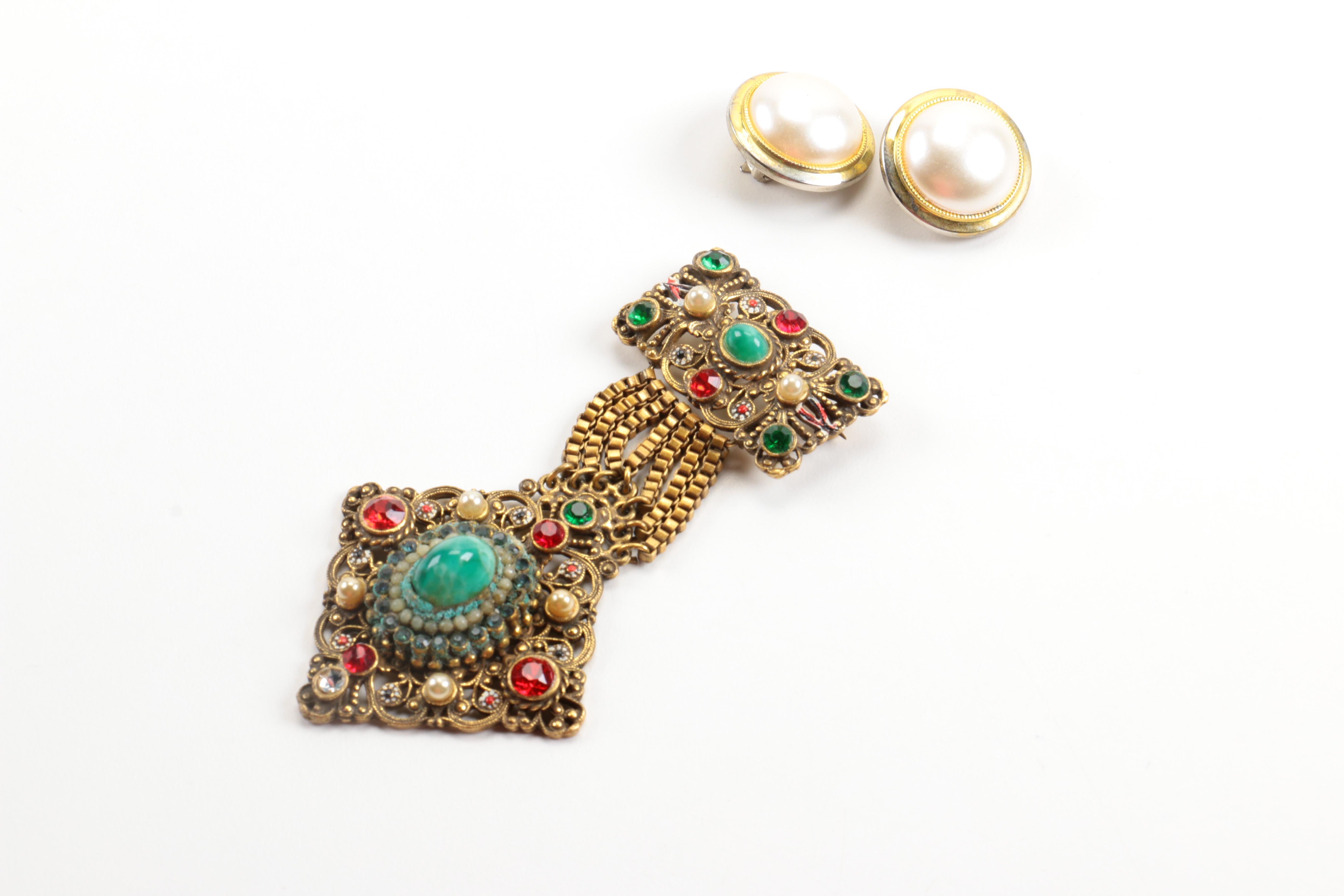 Jewelry Including Jeep Collins