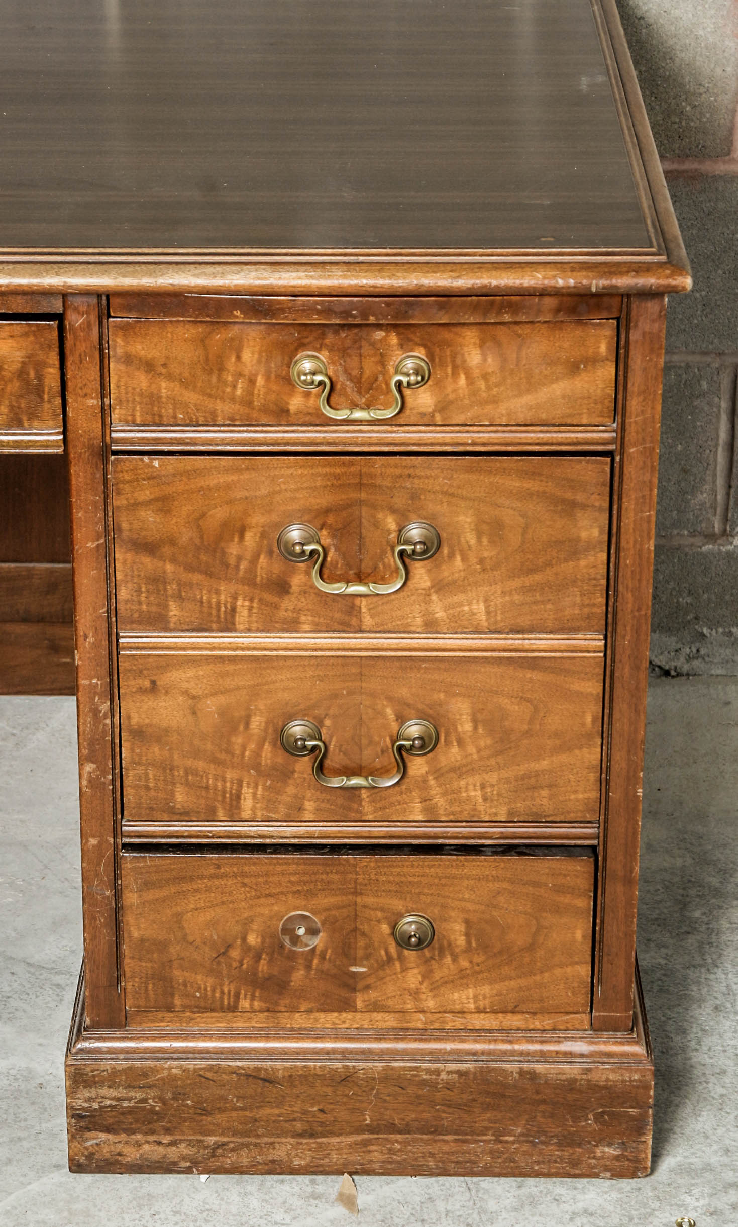 Vintage Executive Style L-Shaped Desk