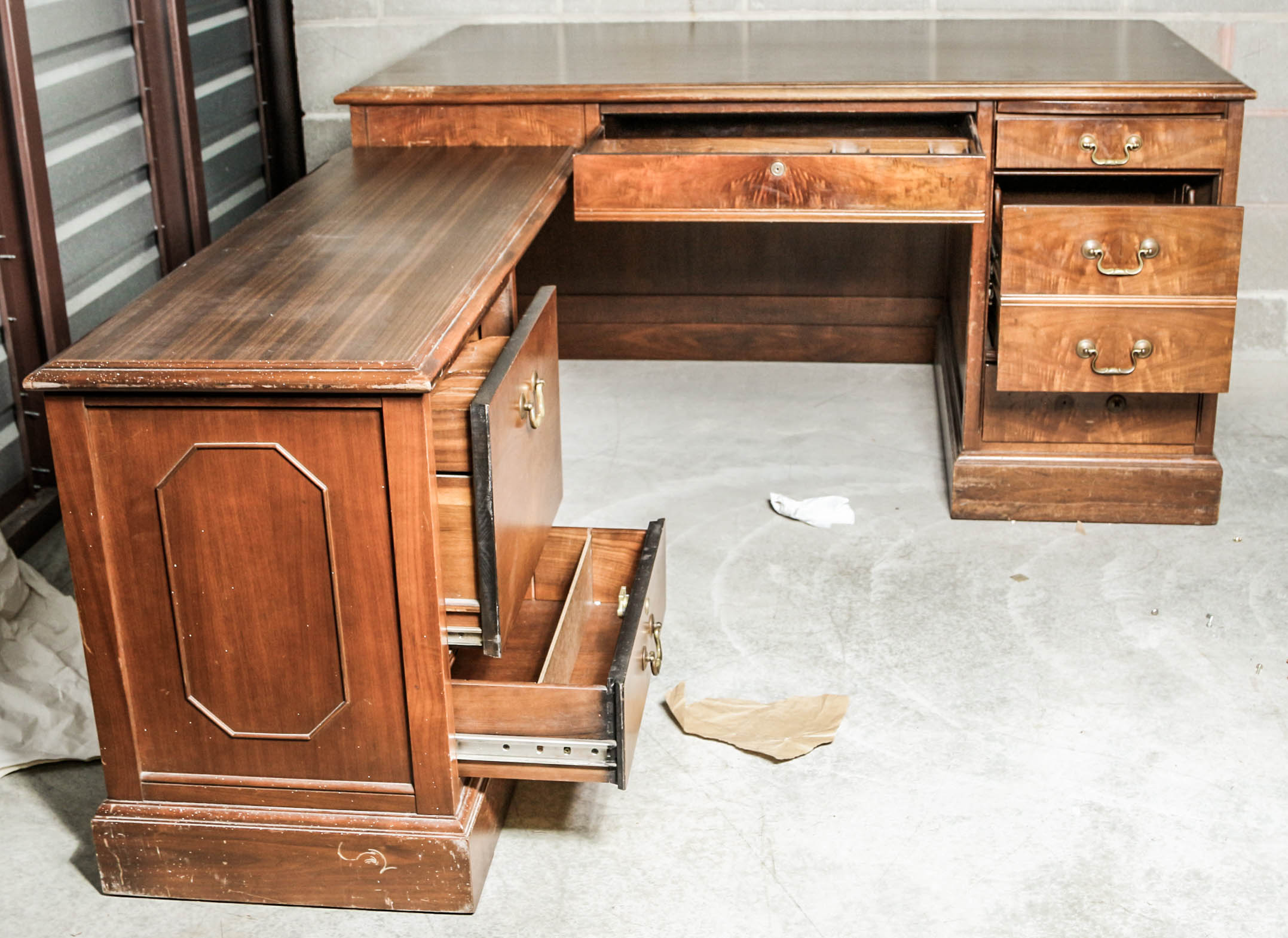 Vintage Executive Style L-Shaped Desk