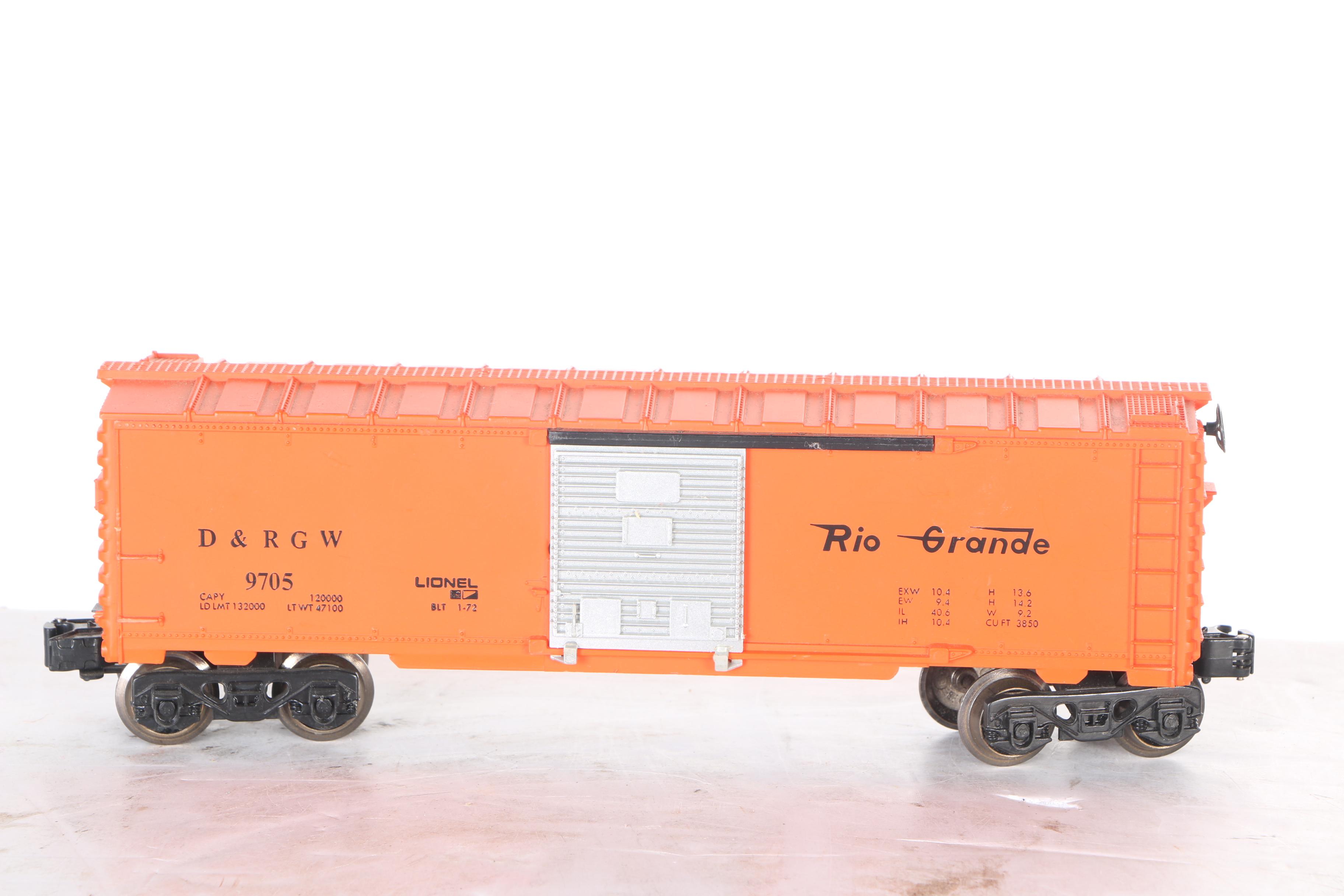 Model Train Assortment Including Lionel