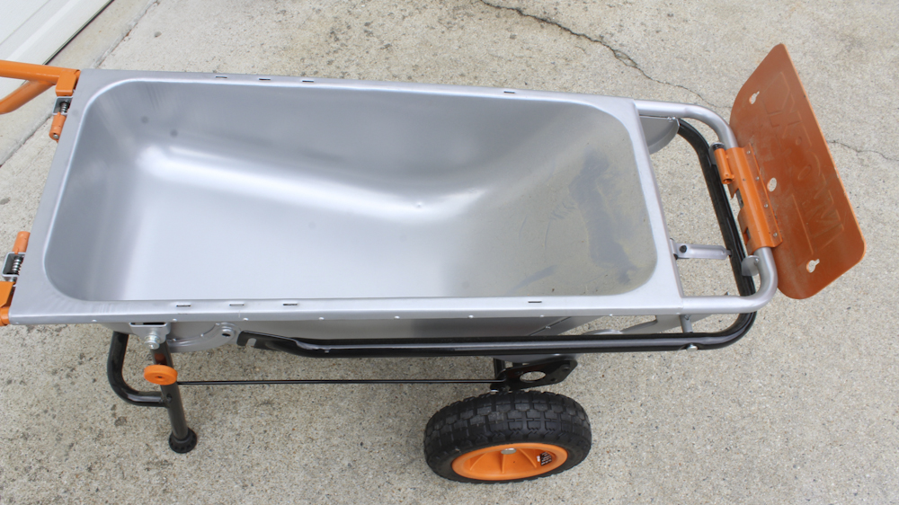 Worx Aerocart 8-in-1 Wheelbarrow/Yard Cart/Dolly