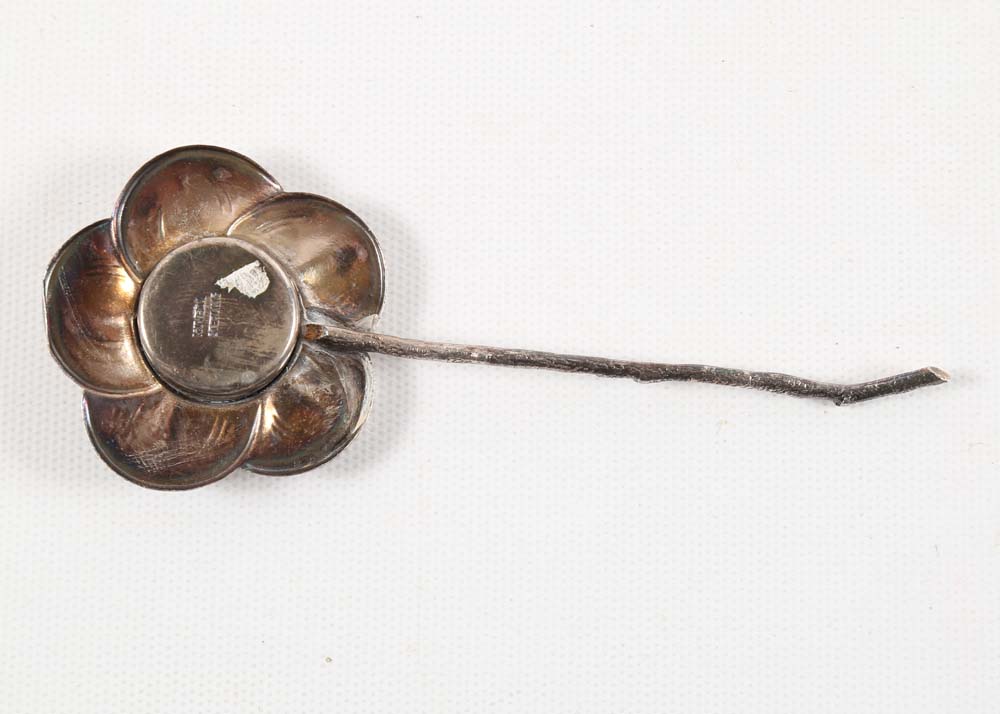 Kuyeda Sterling Silver Flower Salt Shaker