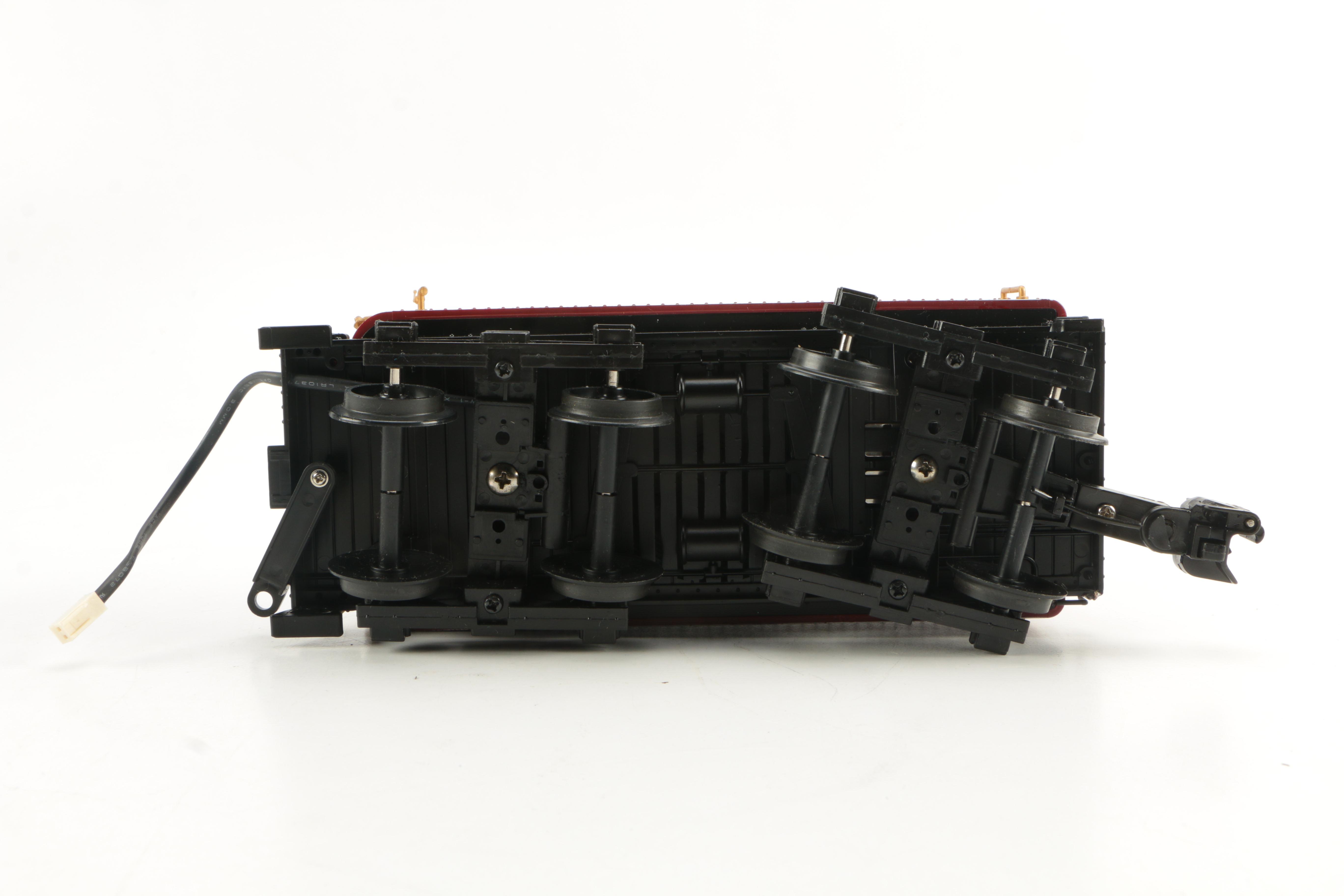 Bachmann HO Scale Train Set with Track and Accessories