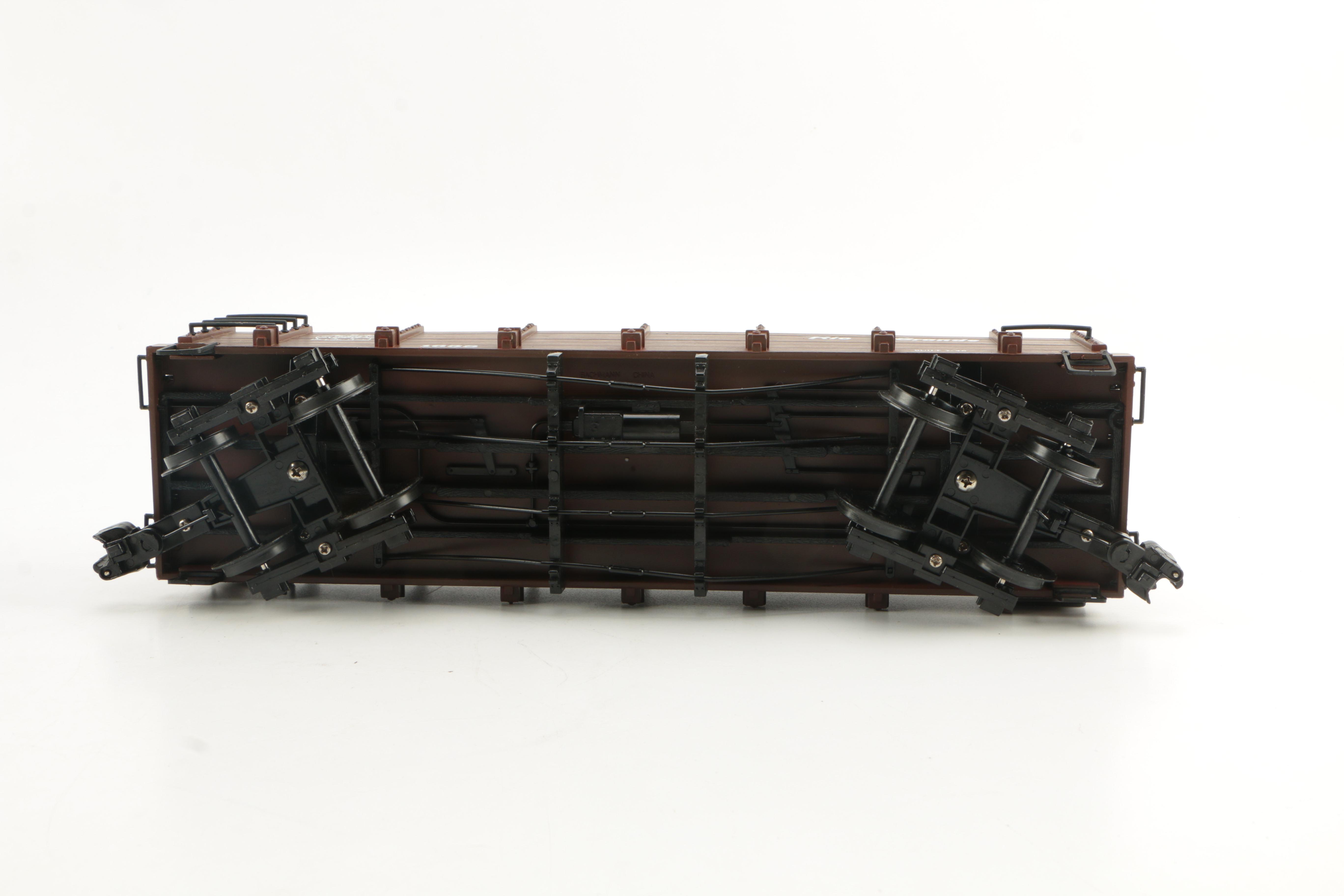 Bachmann HO Scale Train Set with Track and Accessories