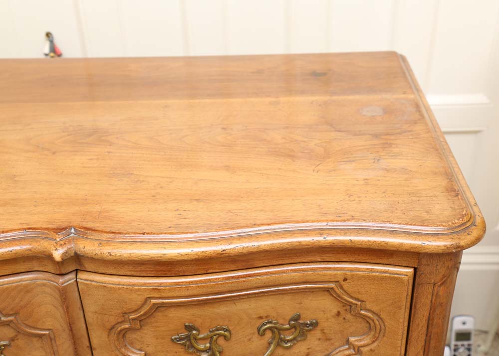 Victorian Style Dresser