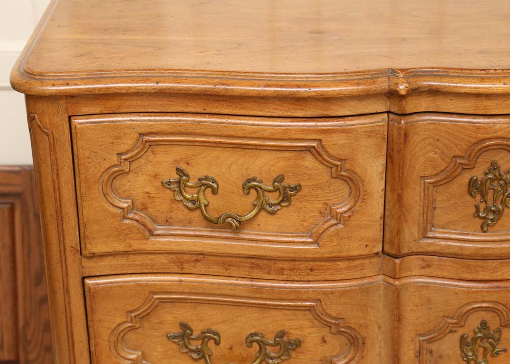 Victorian Style Dresser