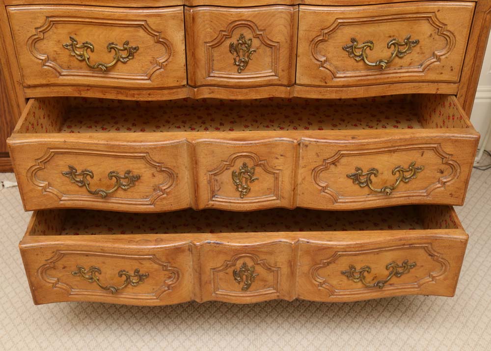 Victorian Style Dresser