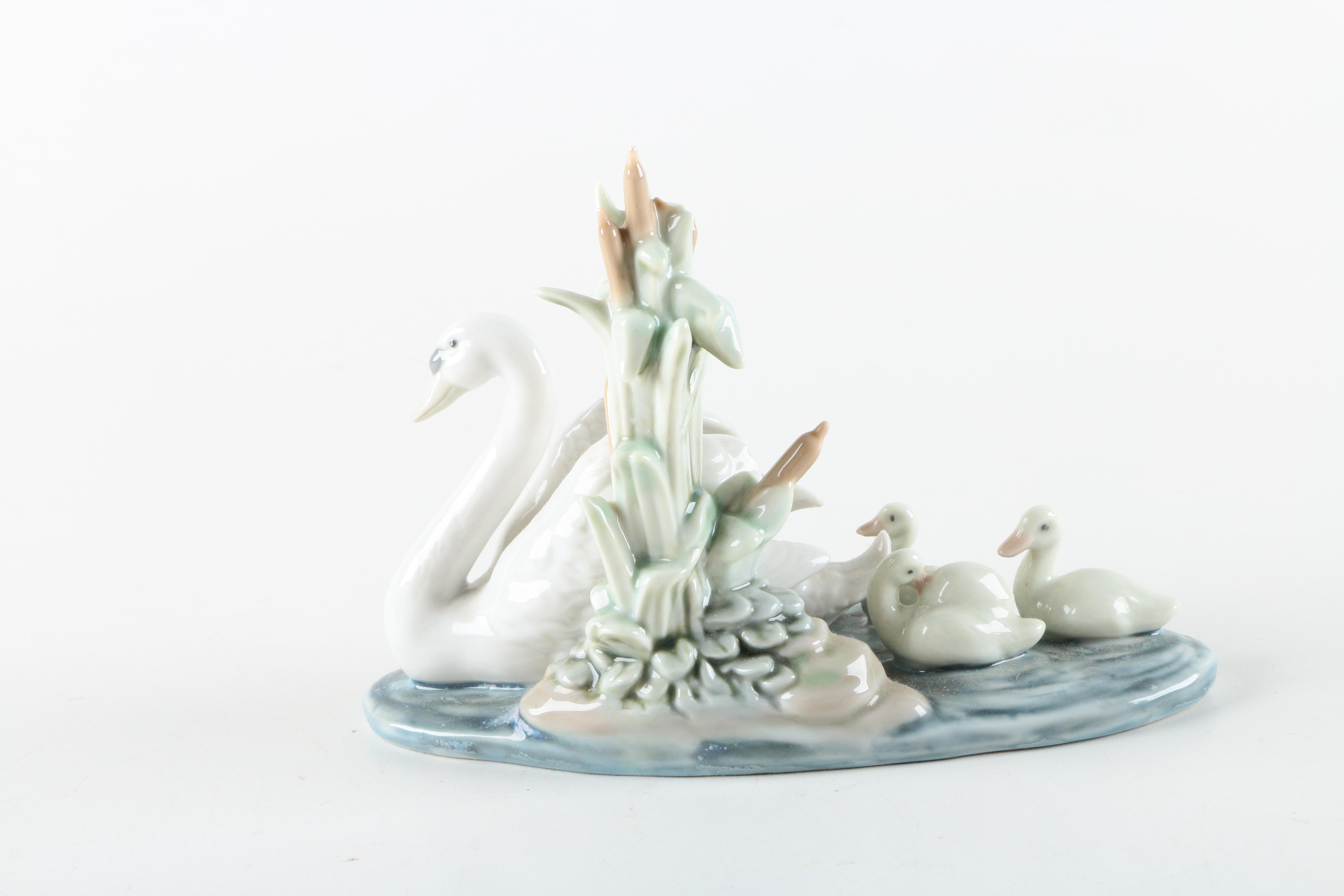 Porcelain Lladro "Follow Me" Figurine