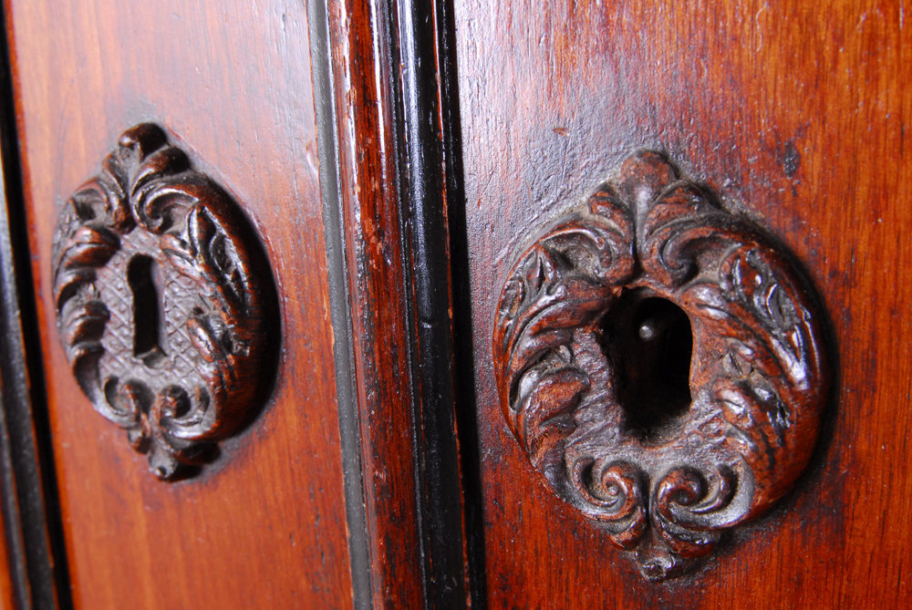 Vintage Georgian Style Mahogany Wardrobe