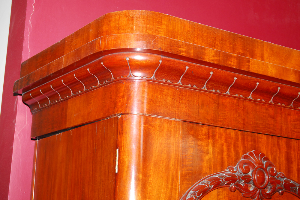 19th Century English Mahogany Wardrobe With Fitted Interior