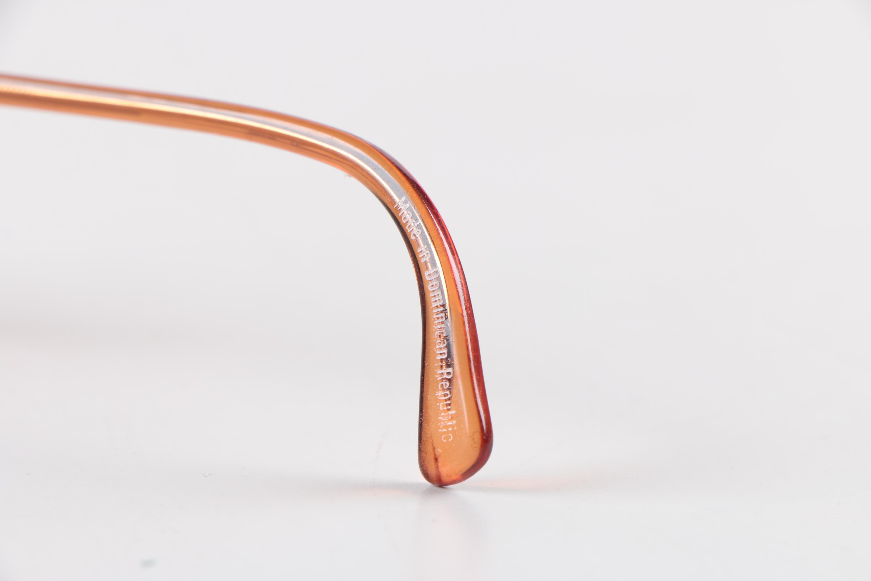Women's Plastic Framed Sunglasses