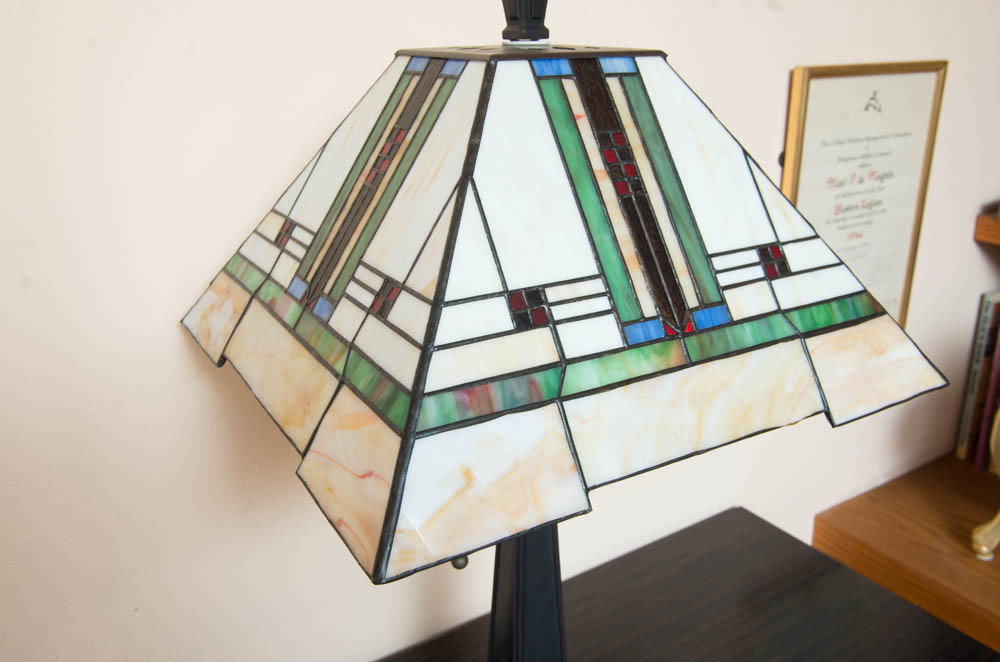 Mission Style Stained Glass Table Lamp