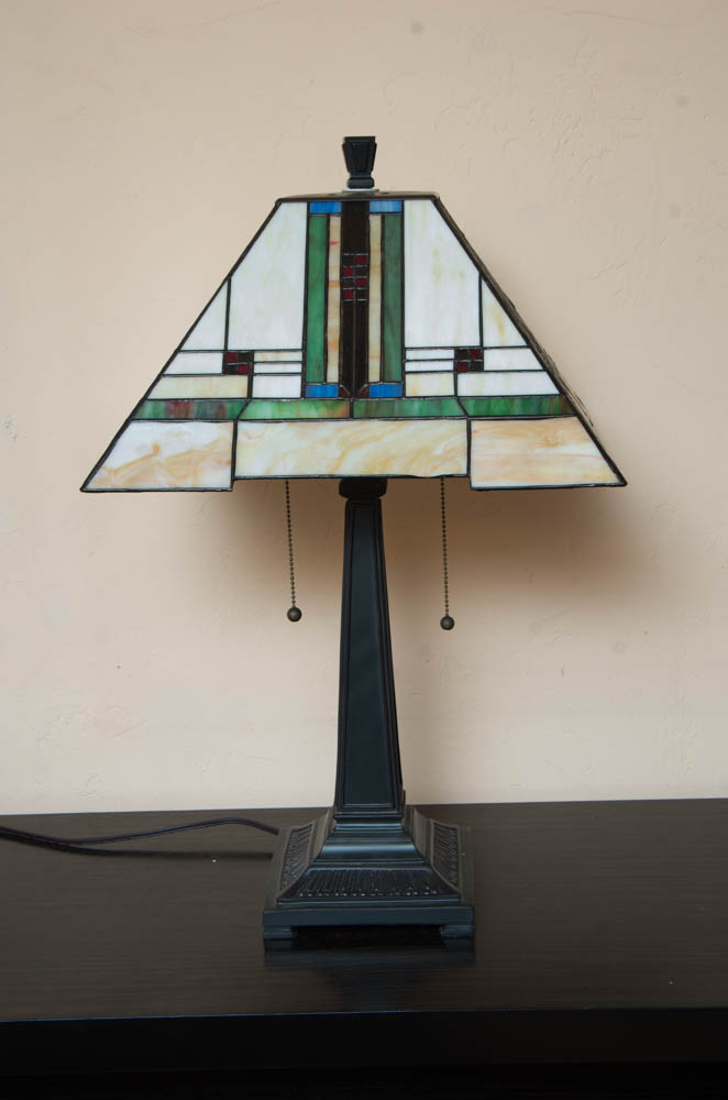 Mission Style Stained Glass Table Lamp