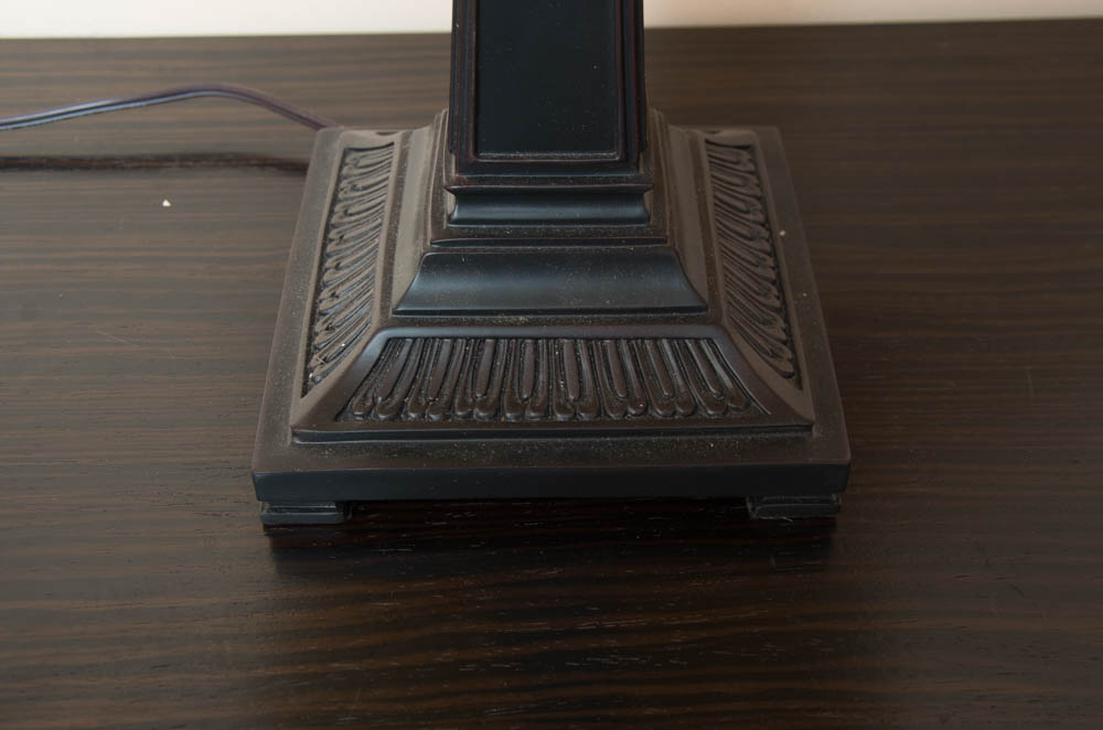 Mission Style Stained Glass Table Lamp