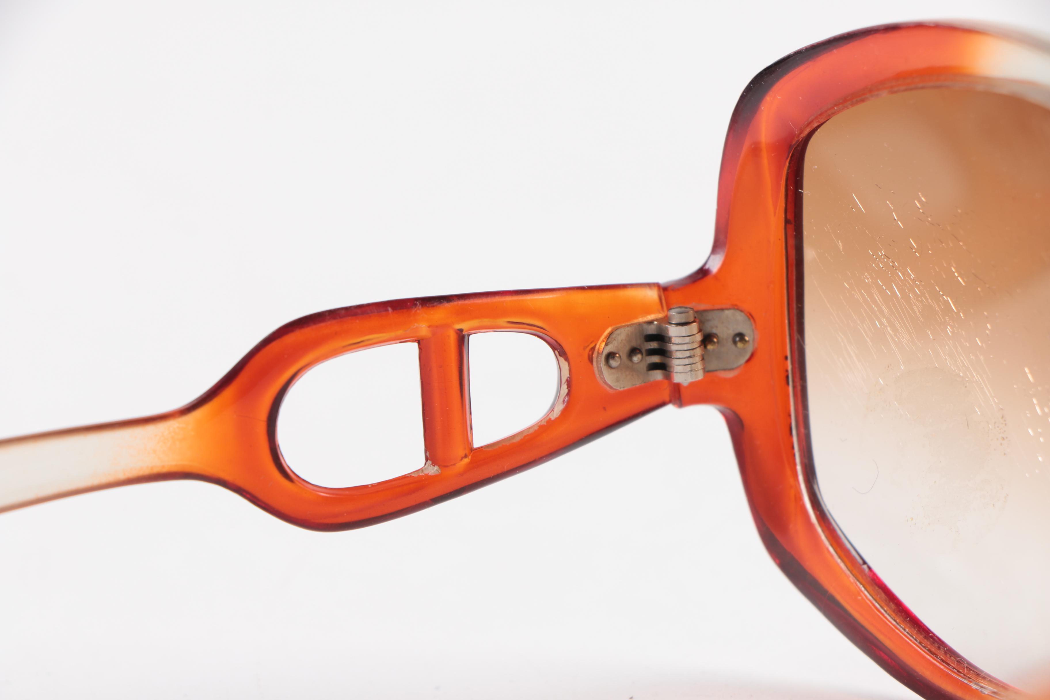 Women's Vintage Sunglasses