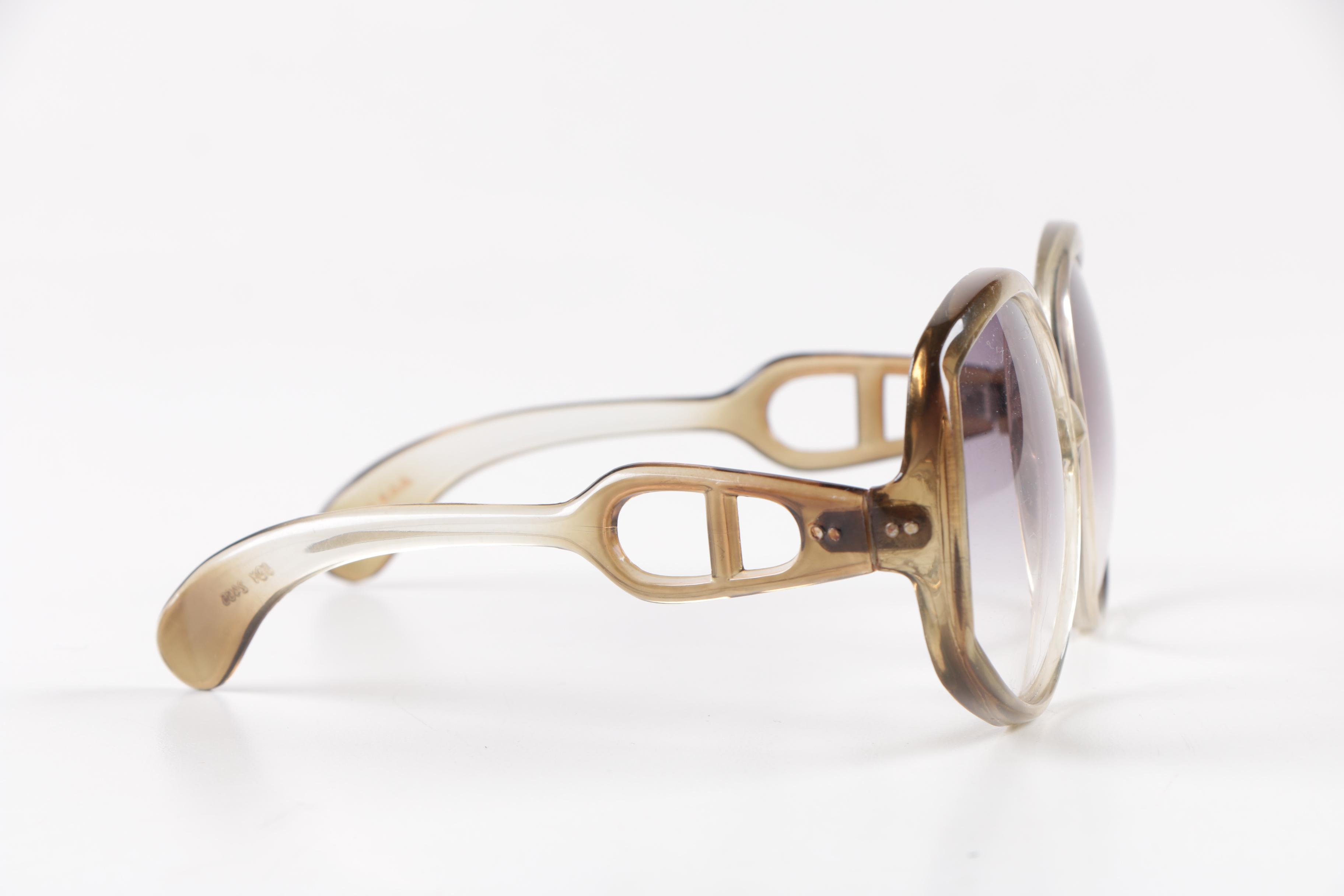 Women's Vintage Sunglasses