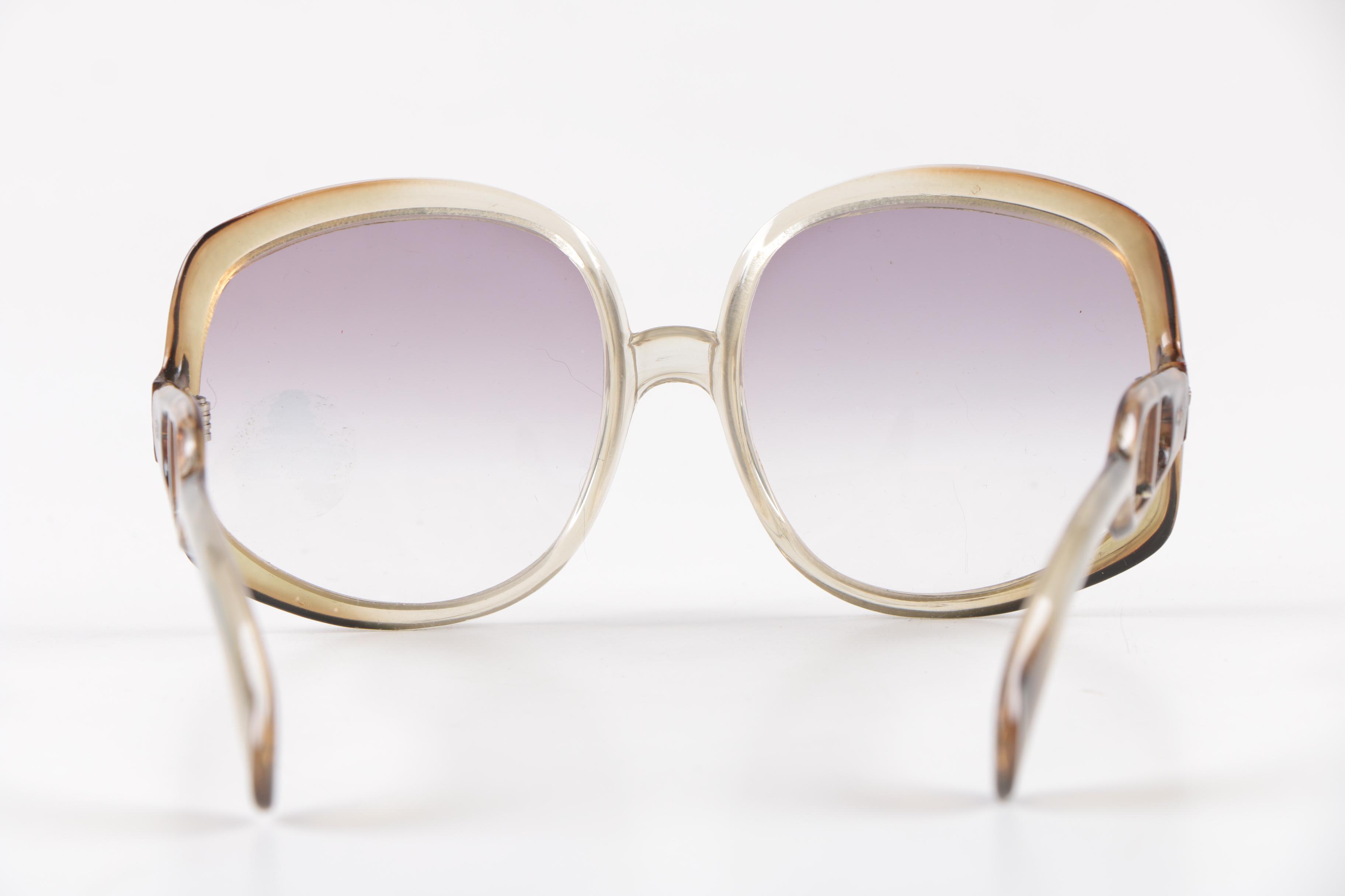Women's Vintage Sunglasses