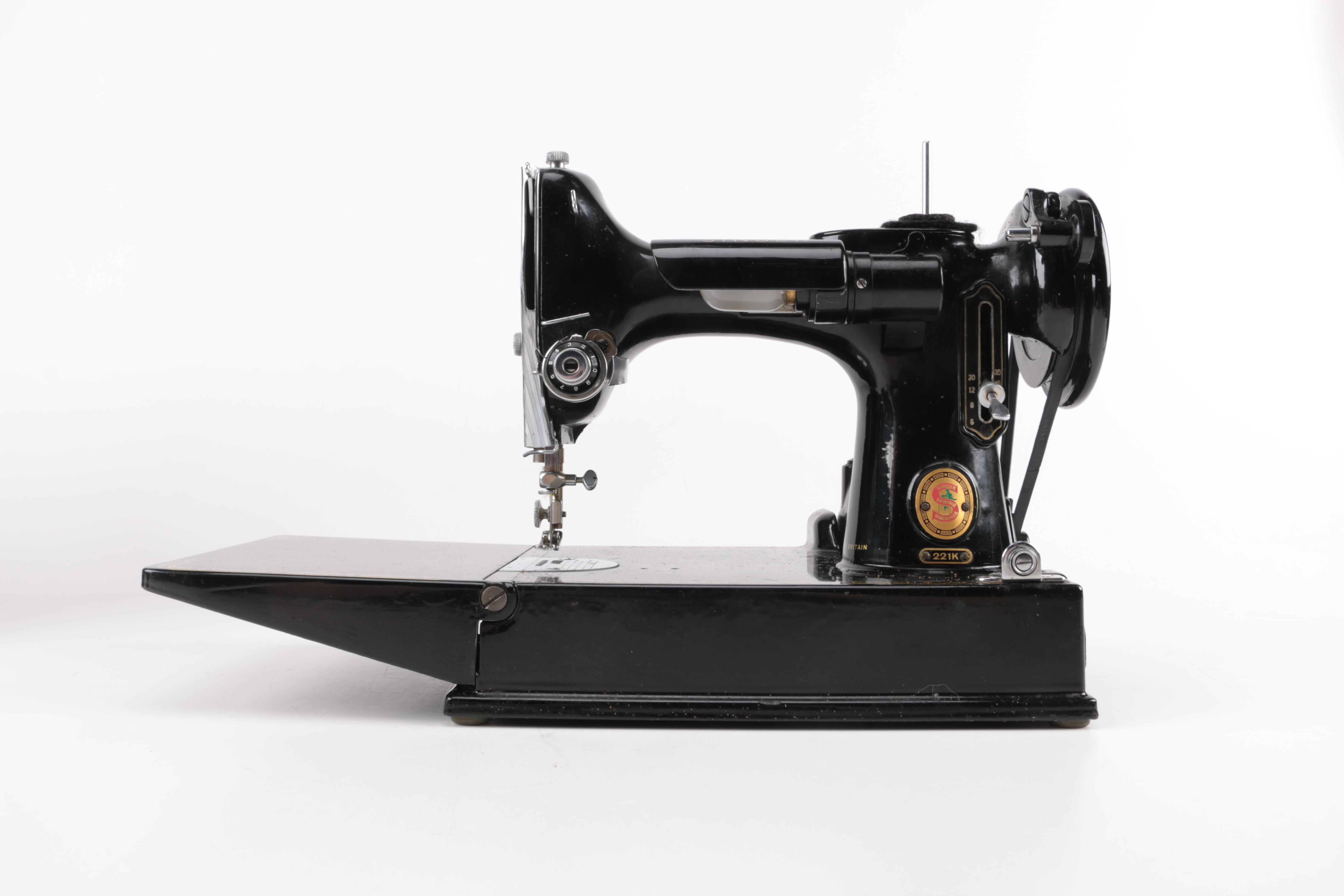 Circa 1950 Singer Featherweight 221K Sewing Machine