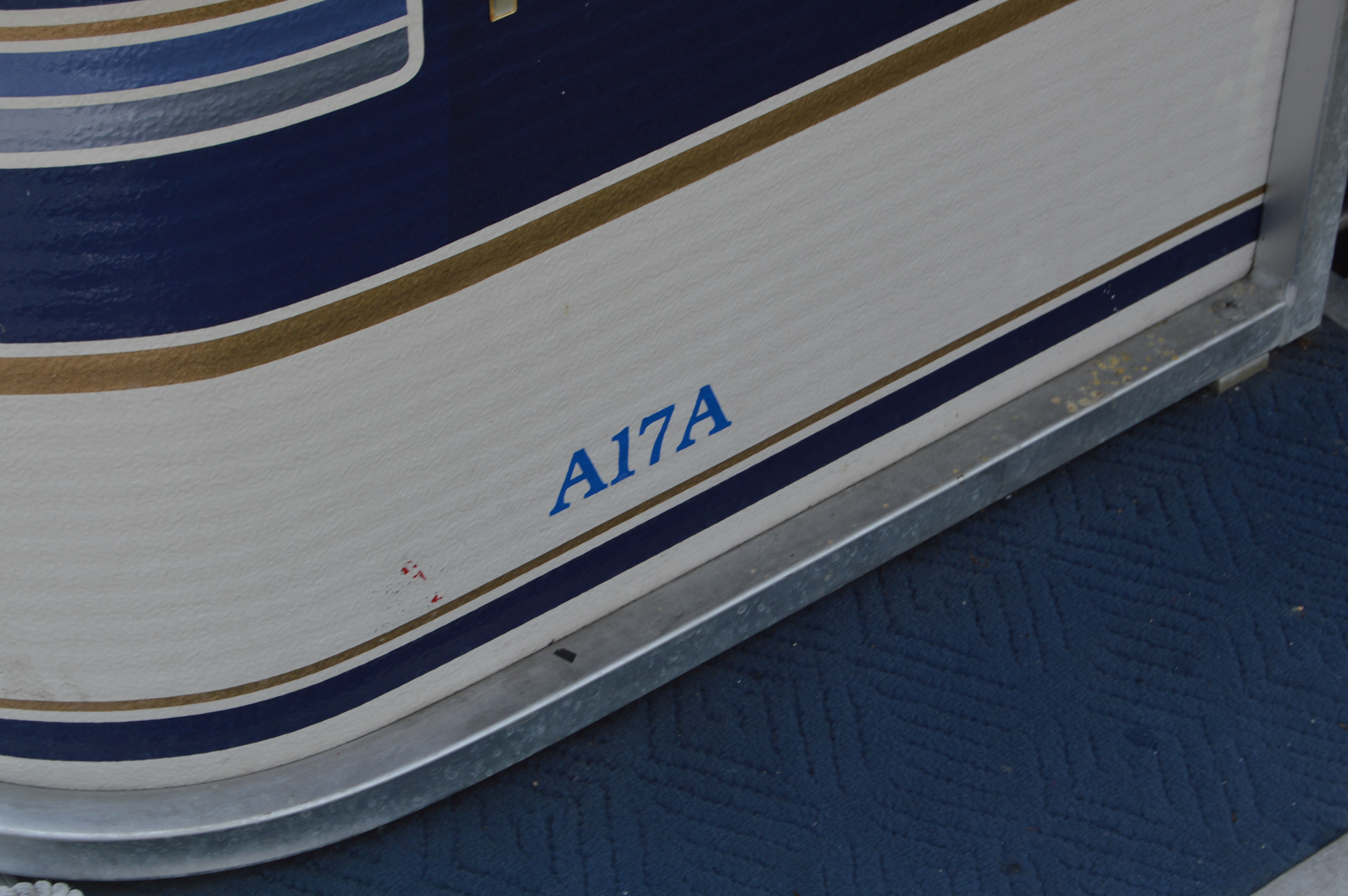 2001 Harris/Kayot FloteBote Classic 240 Pontoon Boat