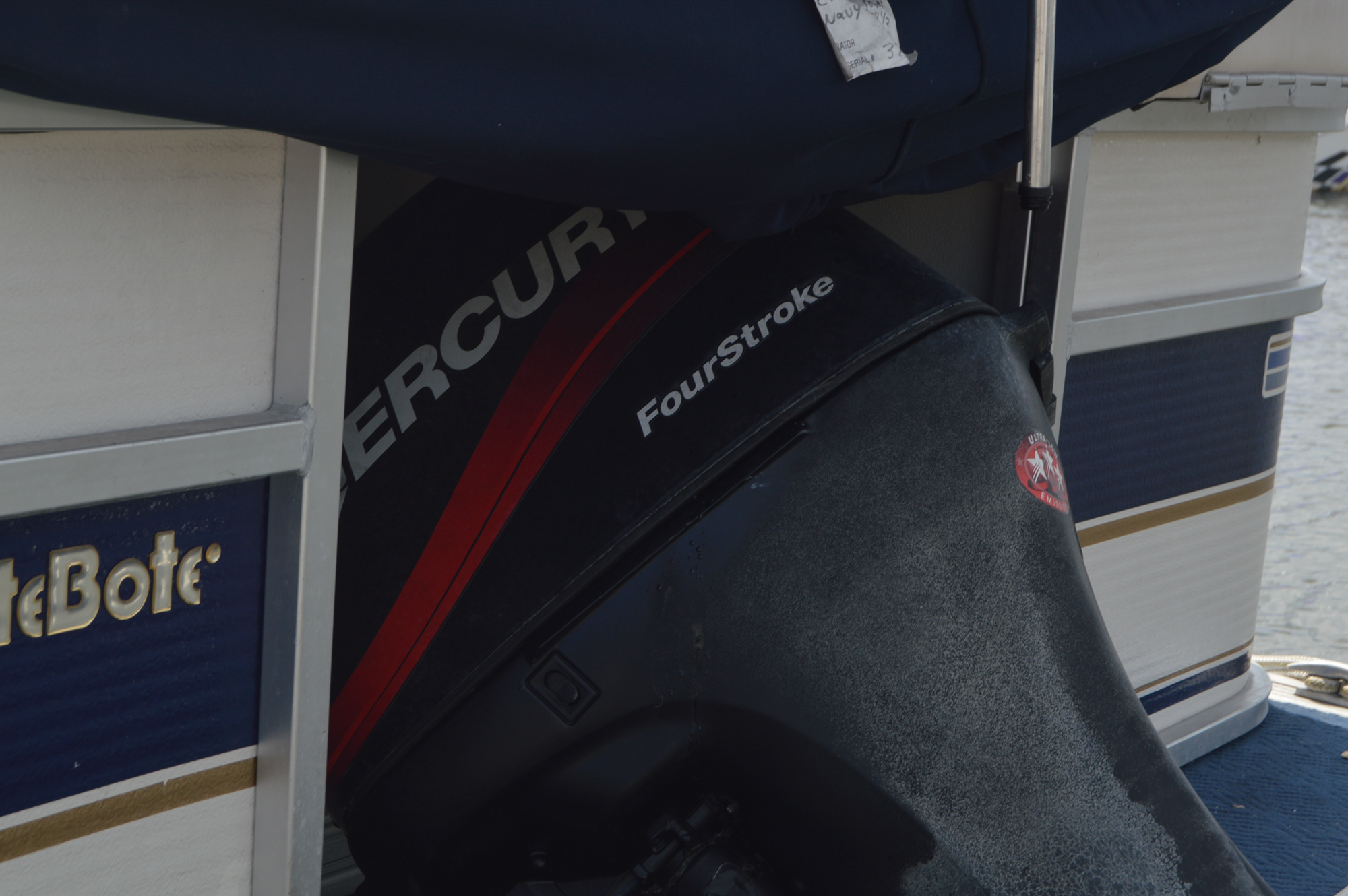 2001 Harris/Kayot FloteBote Classic 240 Pontoon Boat