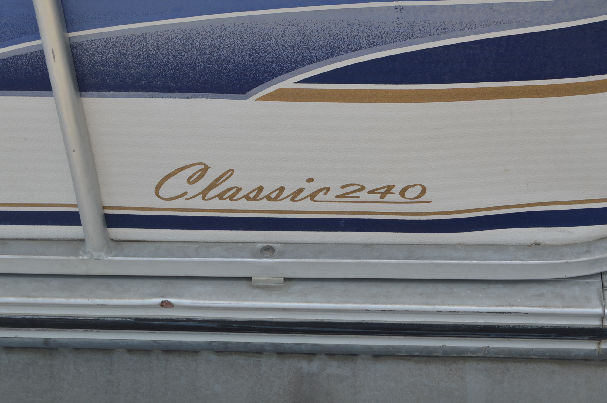 2001 Harris/Kayot FloteBote Classic 240 Pontoon Boat