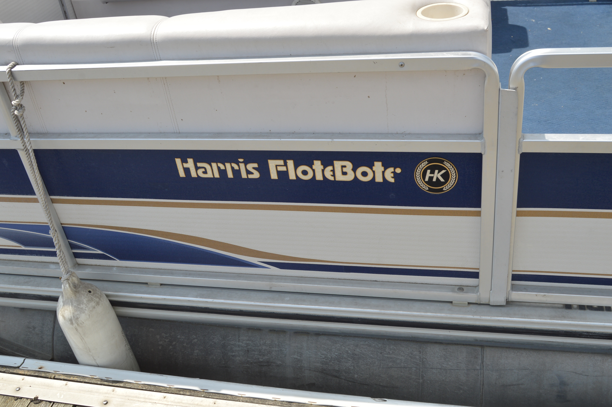 2001 Harris/Kayot FloteBote Classic 240 Pontoon Boat