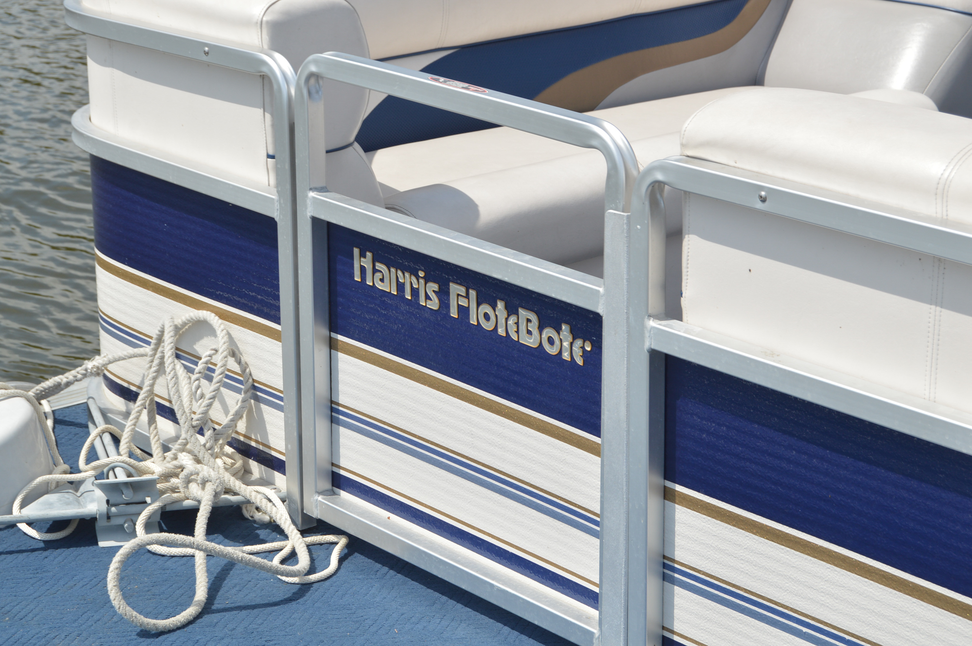 2001 Harris/Kayot FloteBote Classic 240 Pontoon Boat