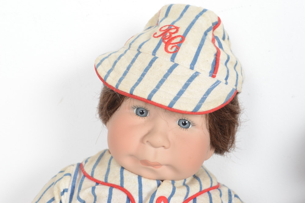 Lee Middleton Doll Collection