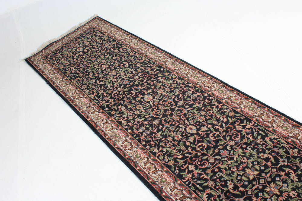 Obeetee Pande Cameron Classics Nizam Collection "Keshan" Runner