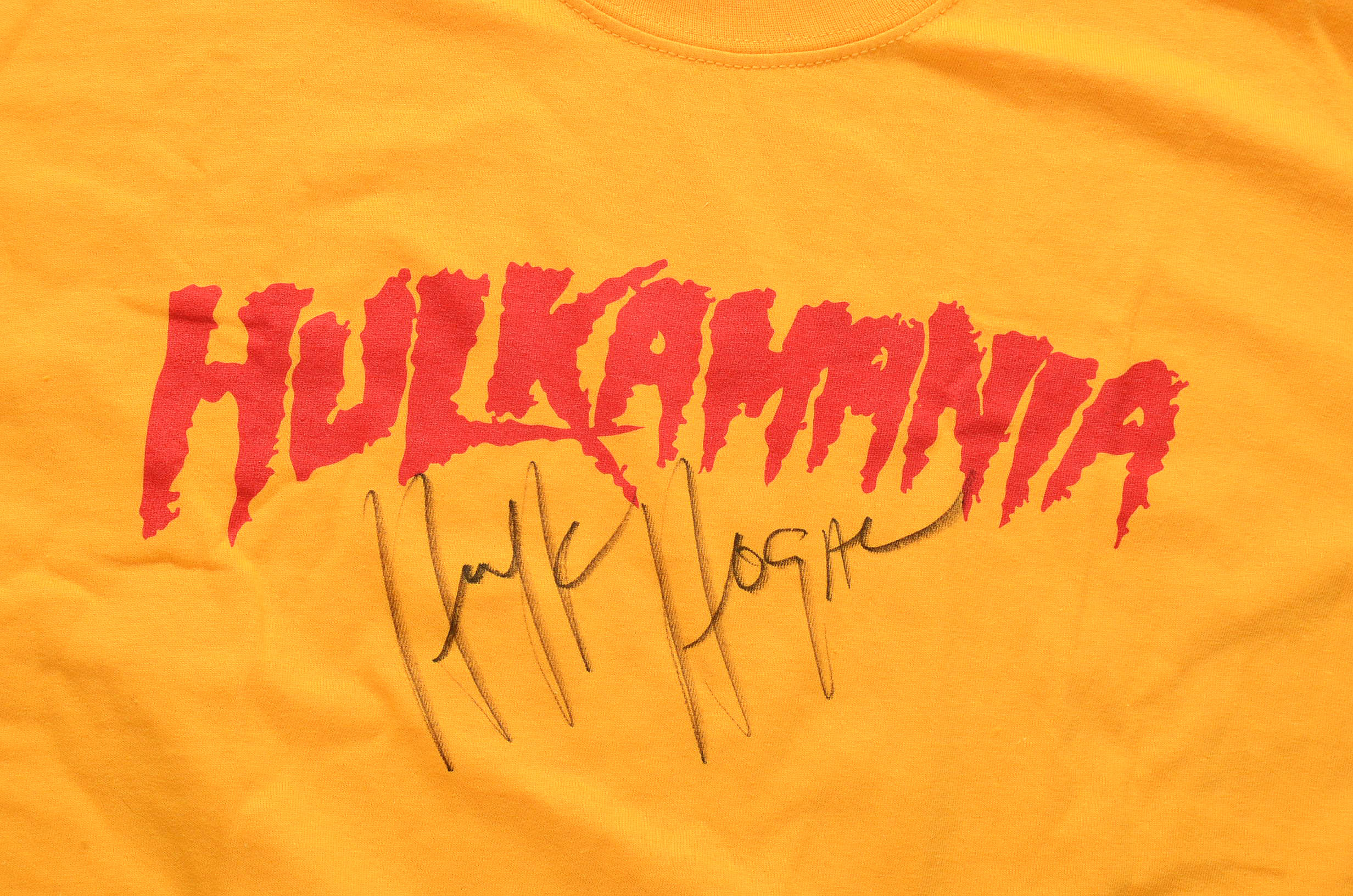 Hulk Hogan Signed "Hulkamania" T-Shirt