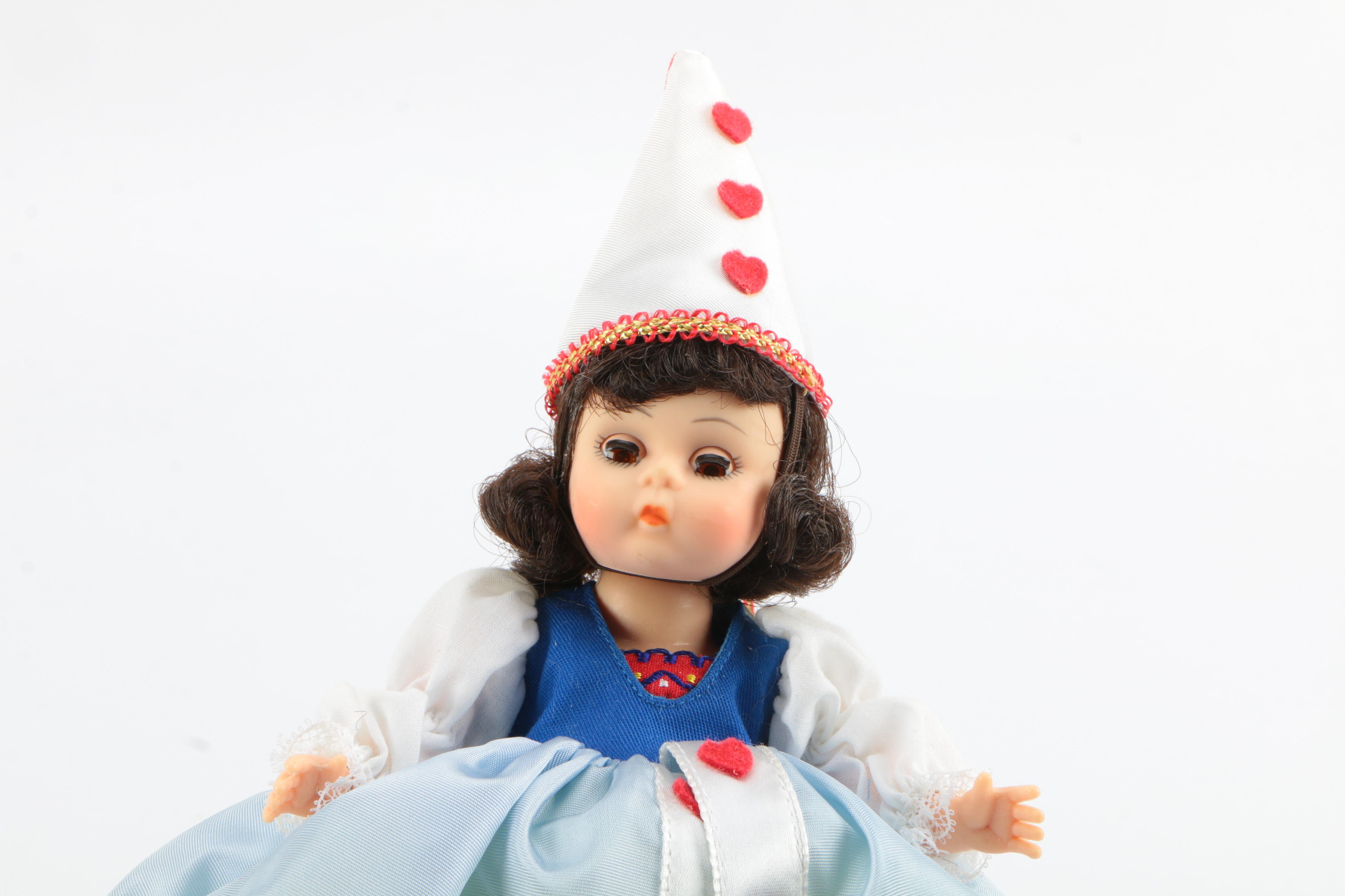 Pair of Madame Alexander Dolls "Alice" and "Queen of Hearts"