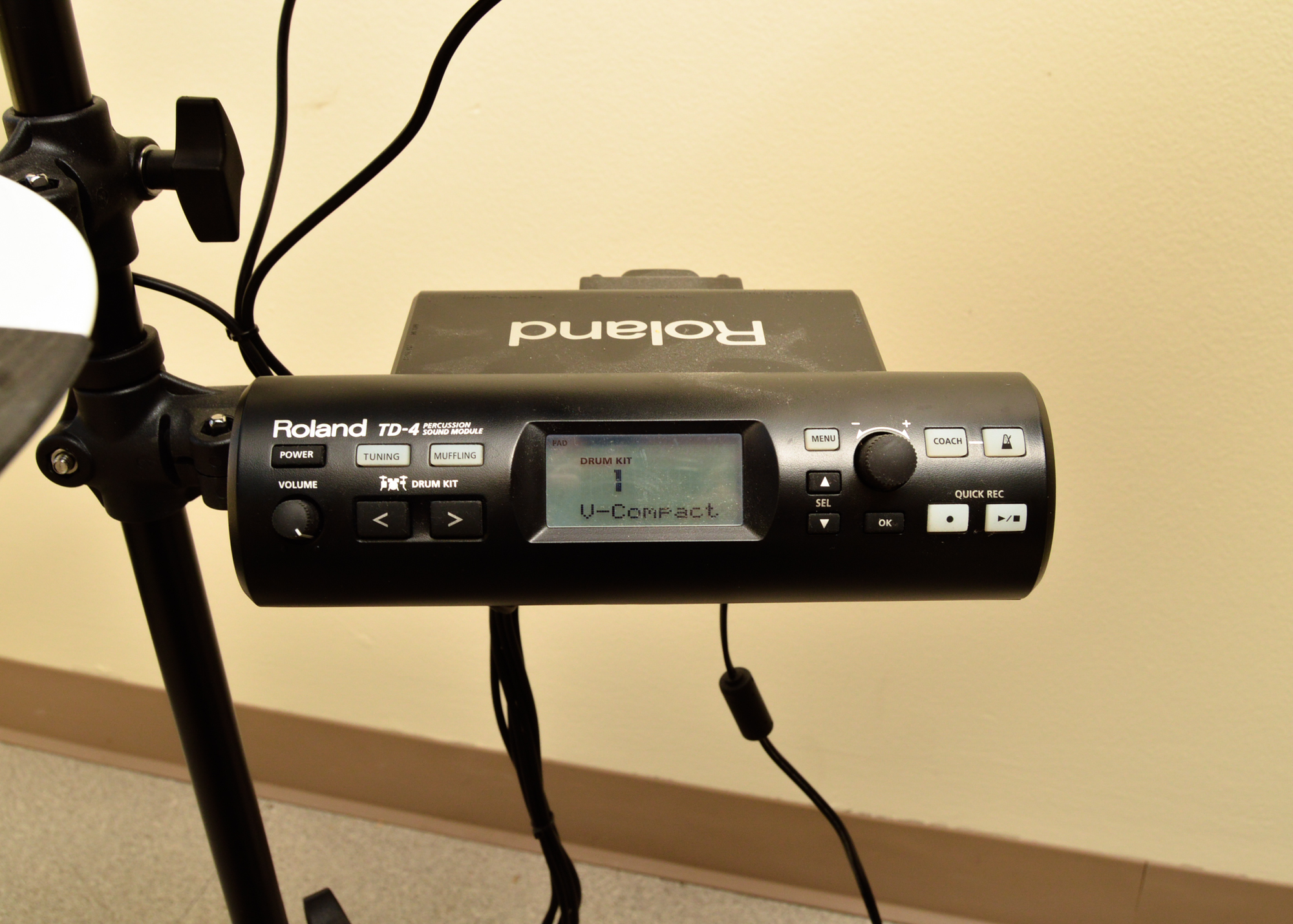 Roland TD-4KP Electronic V-Drums Kit