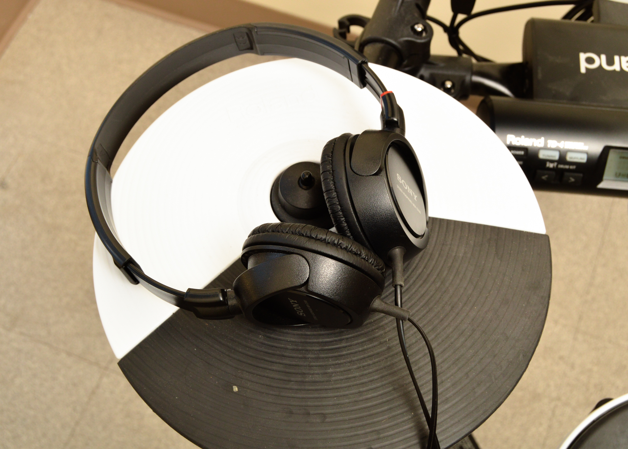 Roland TD-4KP Electronic V-Drums Kit