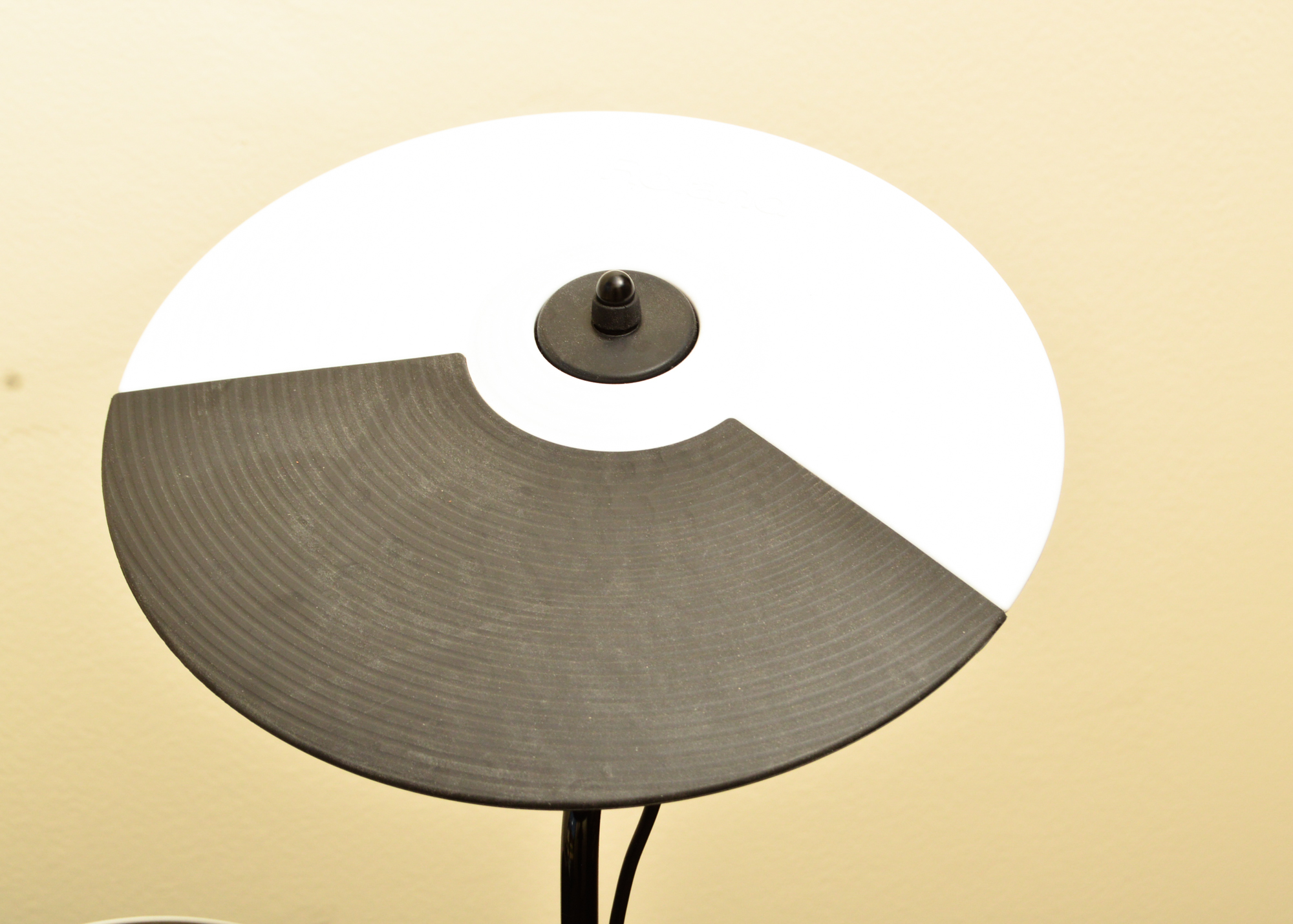 Roland TD-4KP Electronic V-Drums Kit