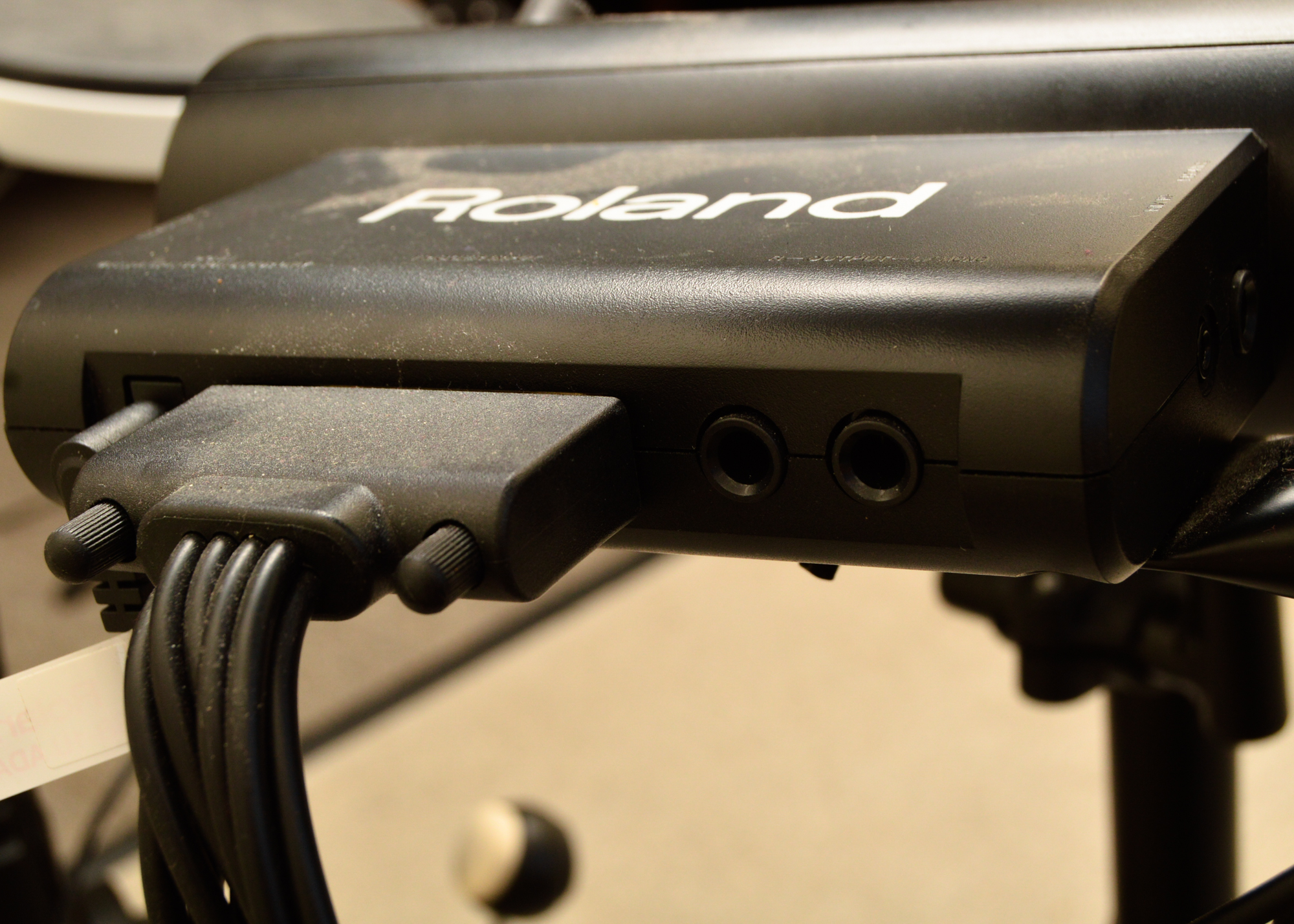 Roland TD-4KP Electronic V-Drums Kit