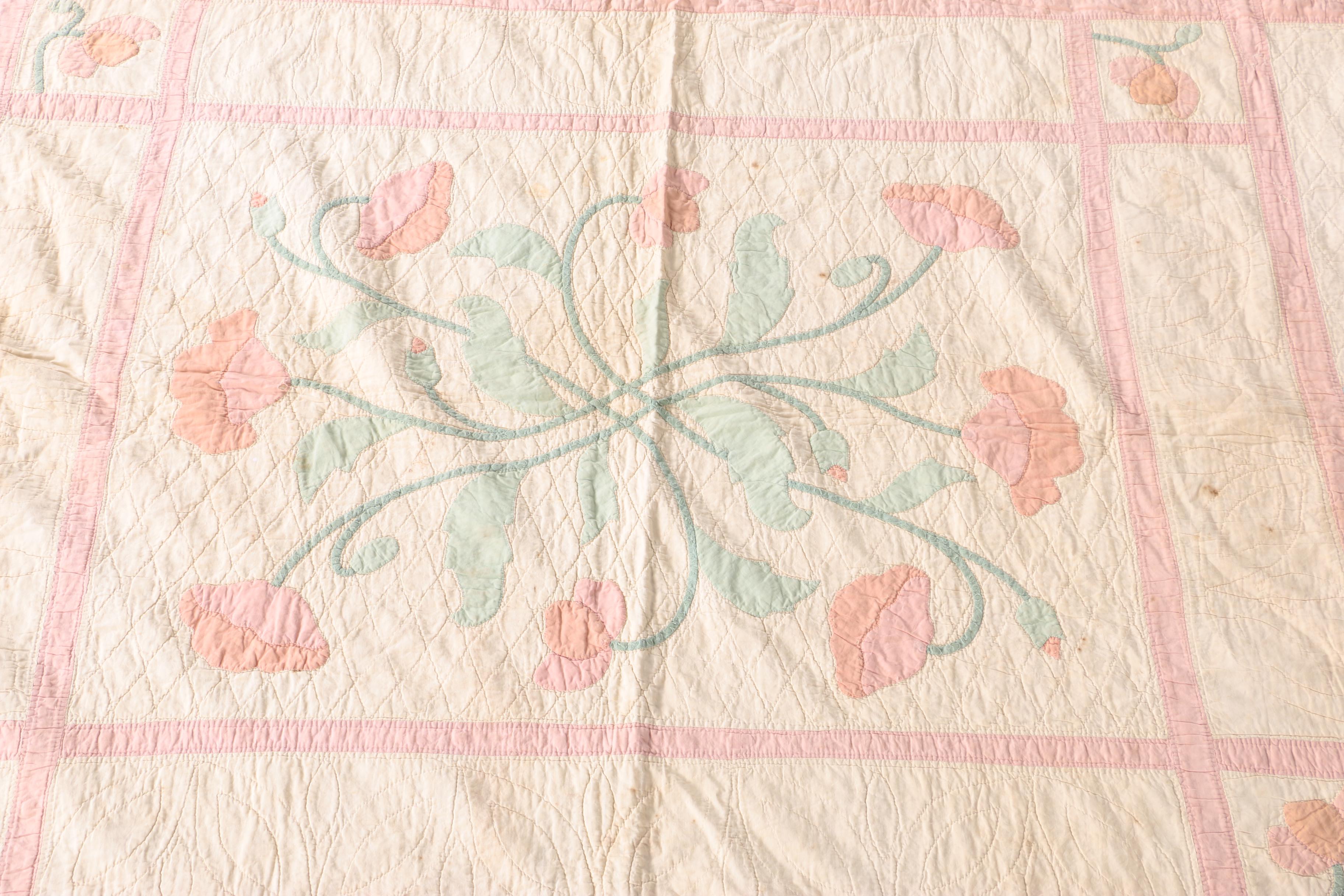 Vintage Floral Quilt