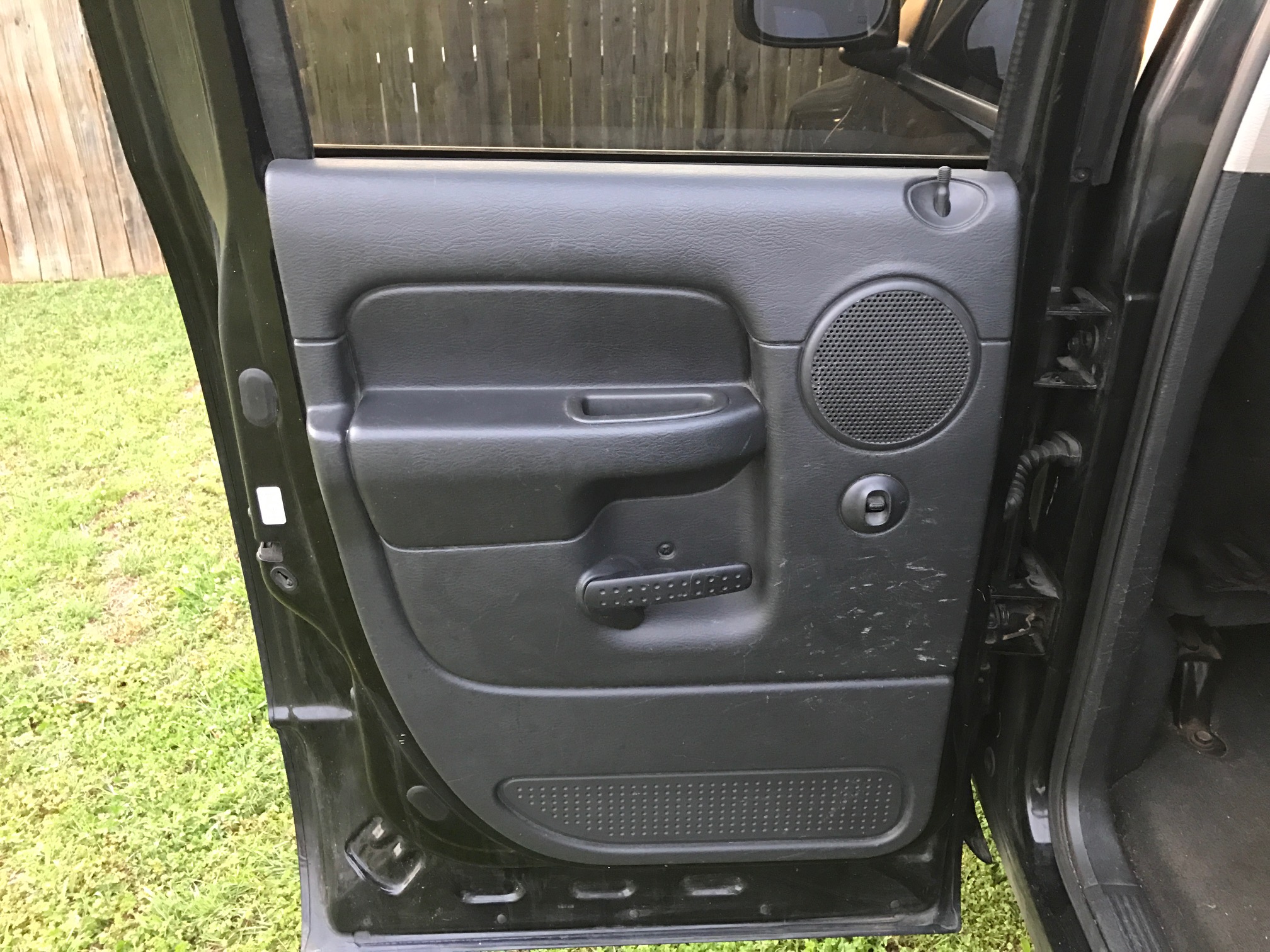 2004 Dodge Ram 1500 Pickup Truck