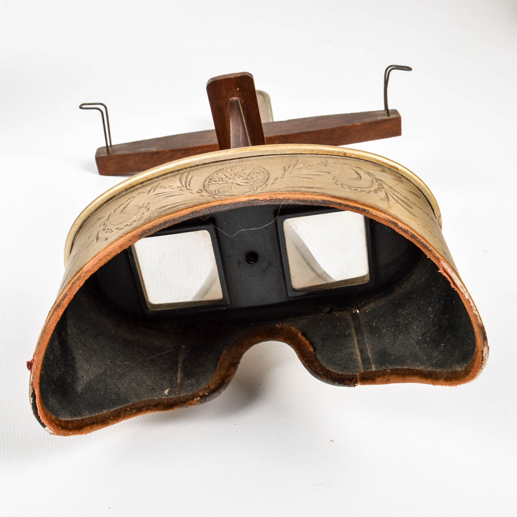 Antique "Perfecscope" Sterioscope Viewer With 250 Cards