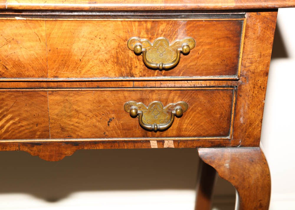 English Antique Queen Anne Style Side Table