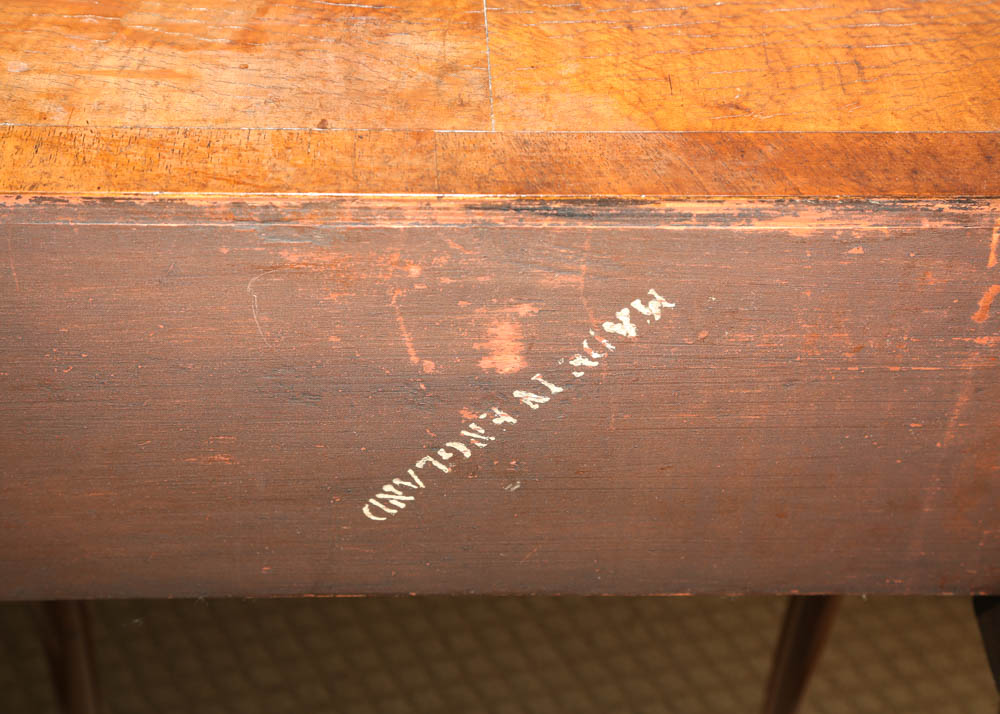 English Antique Queen Anne Style Side Table