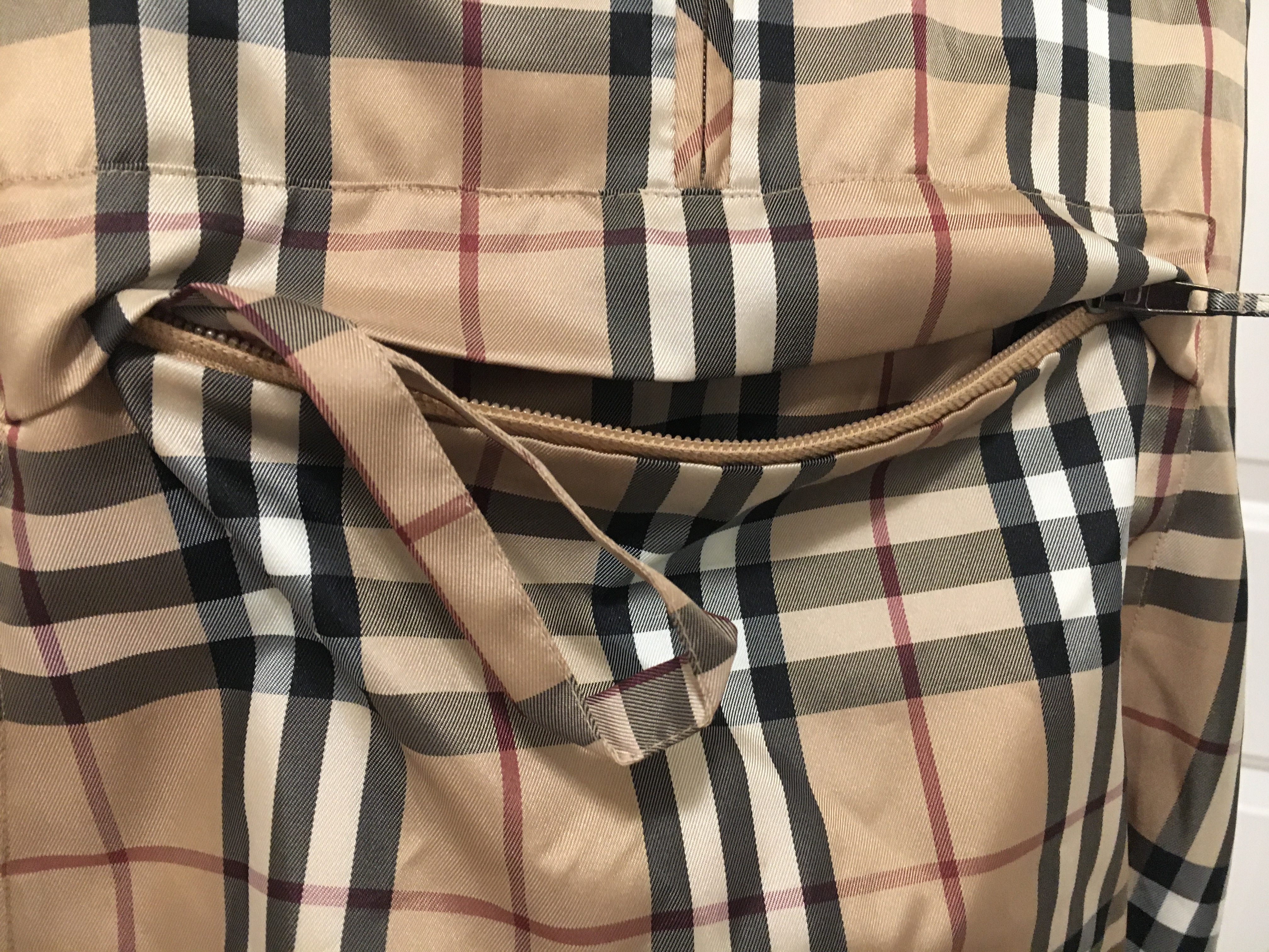 Burberry London Women's Rain Poncho